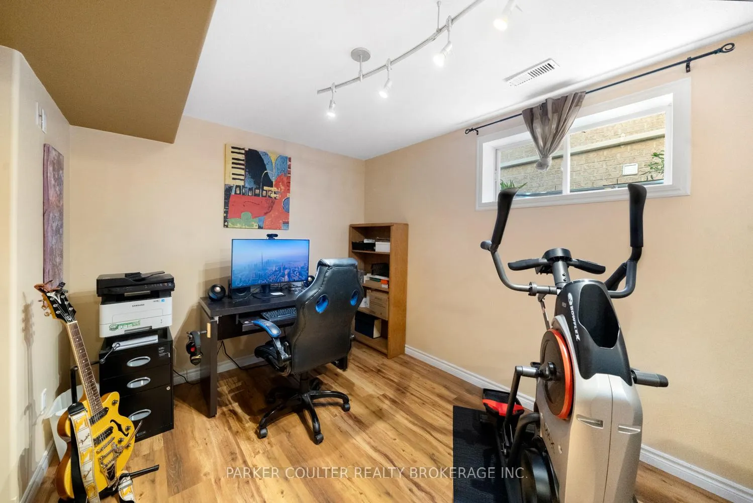 Photo 36 of 15 Edwards Drive, Barrie, Bayshore — HOMEH