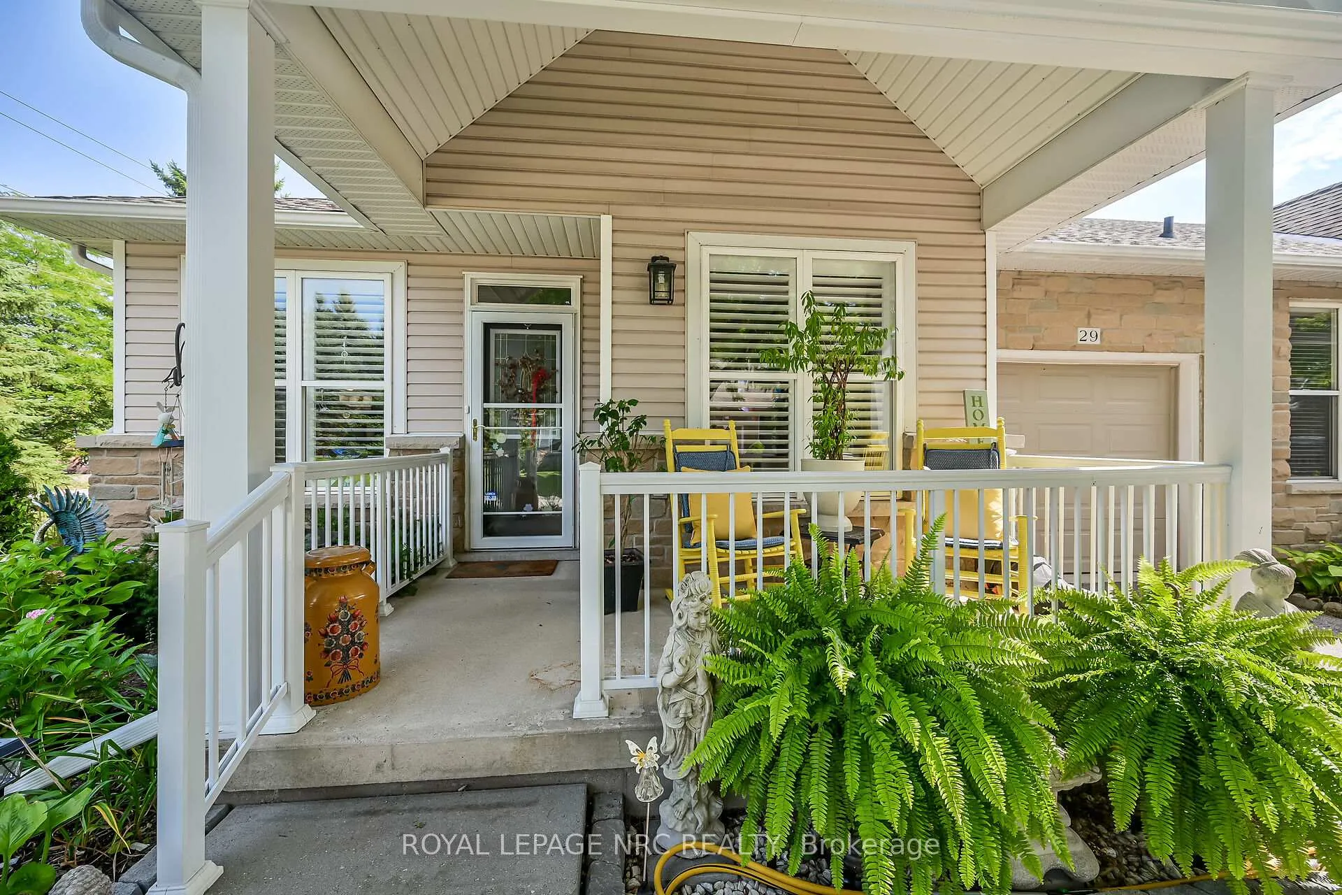 Photo 4 of Unit 29, 20 Kitty Murray Lane, Hamilton, Meadowlands — HOMEH
