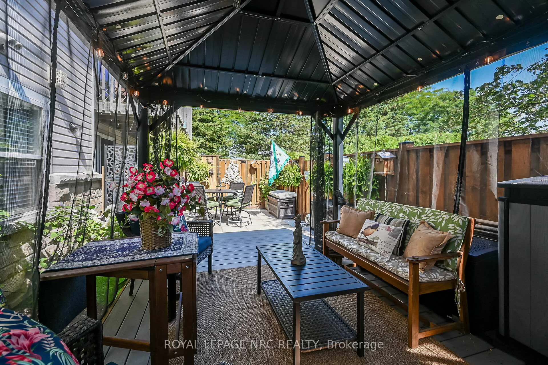 Photo 43 of Unit 29, 20 Kitty Murray Lane, Hamilton, Meadowlands — HOMEH