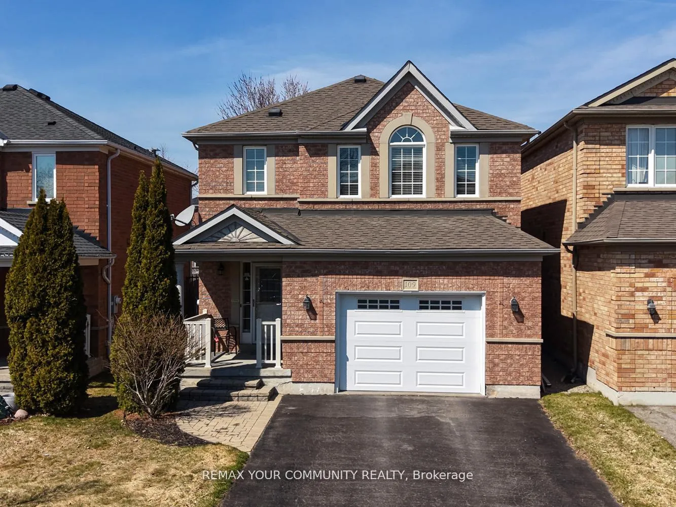 Photo 1 of 109 Collis Drive, Aurora, Bayview Northeast — HOMEH