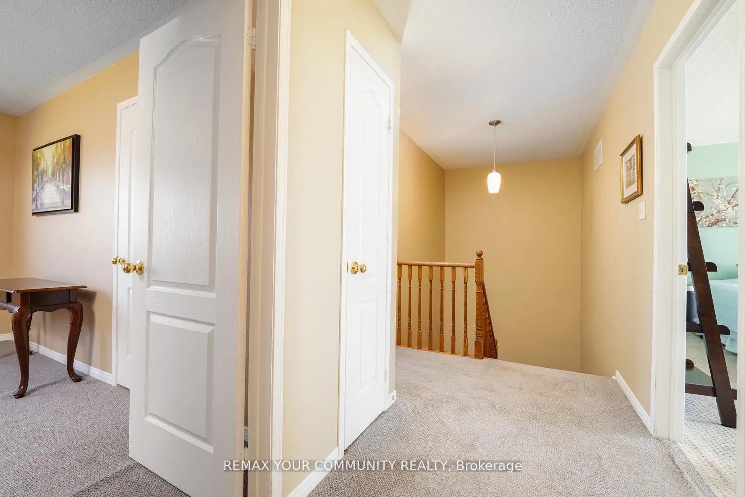 Photo 16 of 109 Collis Drive, Aurora, Bayview Northeast — HOMEH