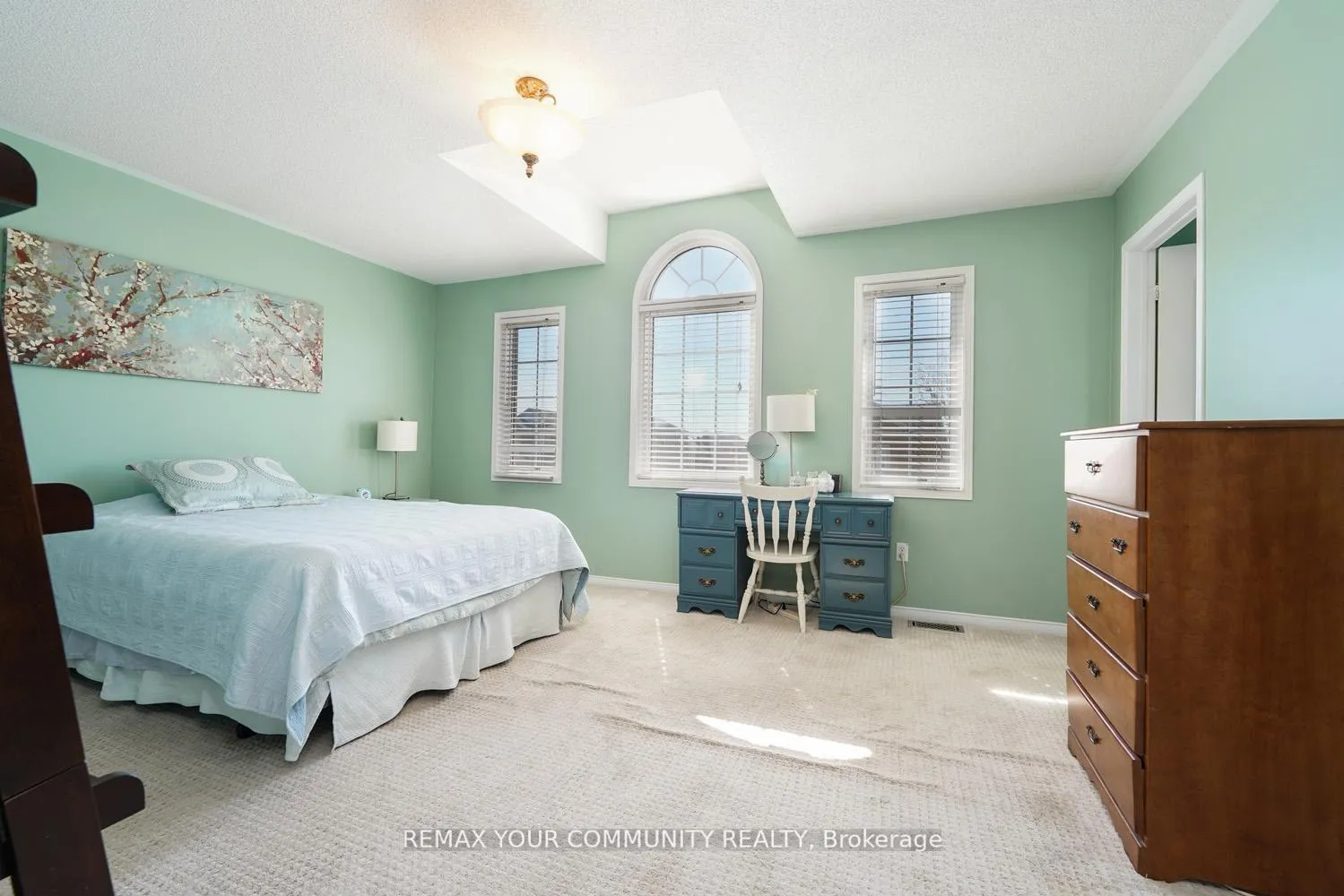 Photo 20 of 109 Collis Drive, Aurora, Bayview Northeast — HOMEH