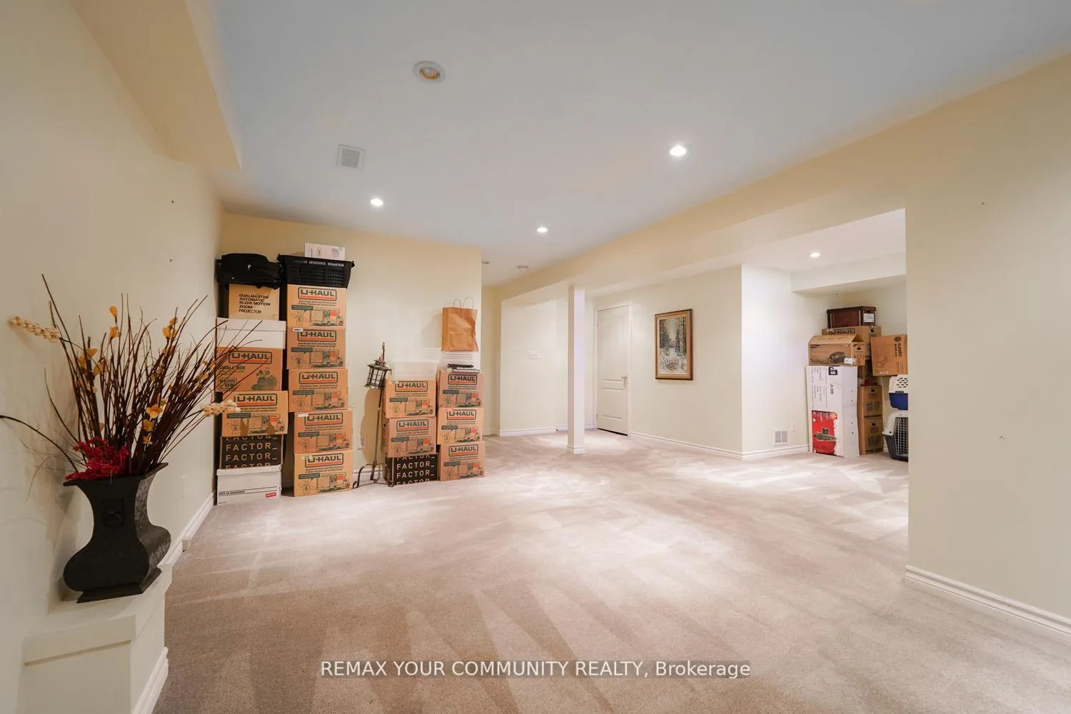 Photo 25 of 109 Collis Drive, Aurora, Bayview Northeast — HOMEH