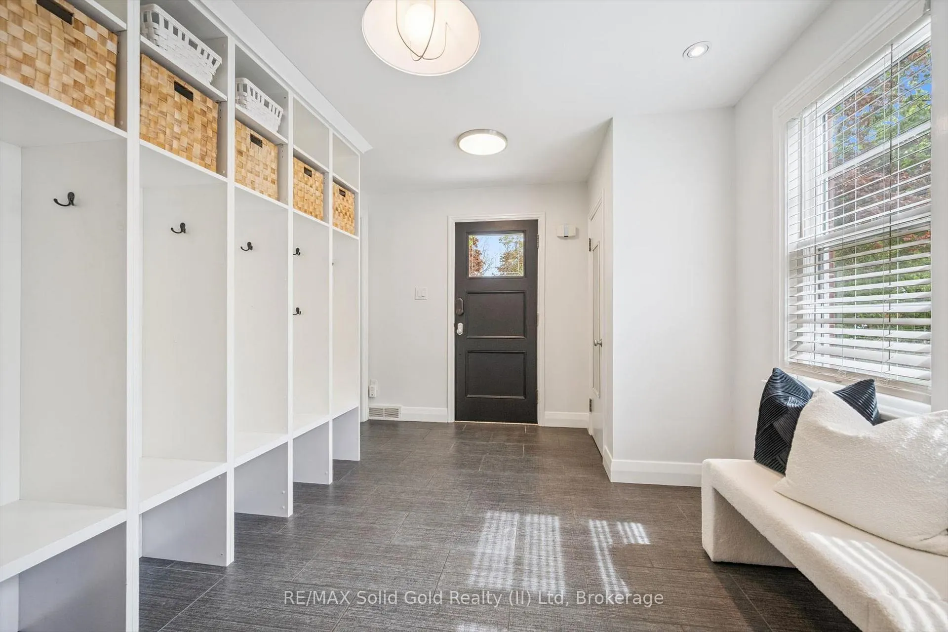 Photo 4 of 186 Forsyth Drive, Waterloo — HOMEH