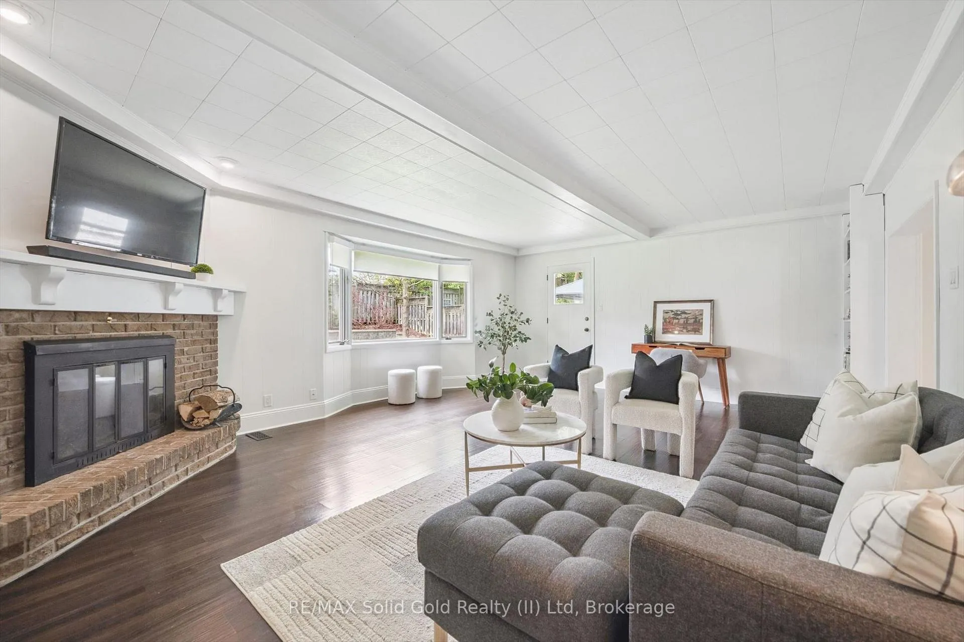 Photo 14 of 186 Forsyth Drive, Waterloo — HOMEH