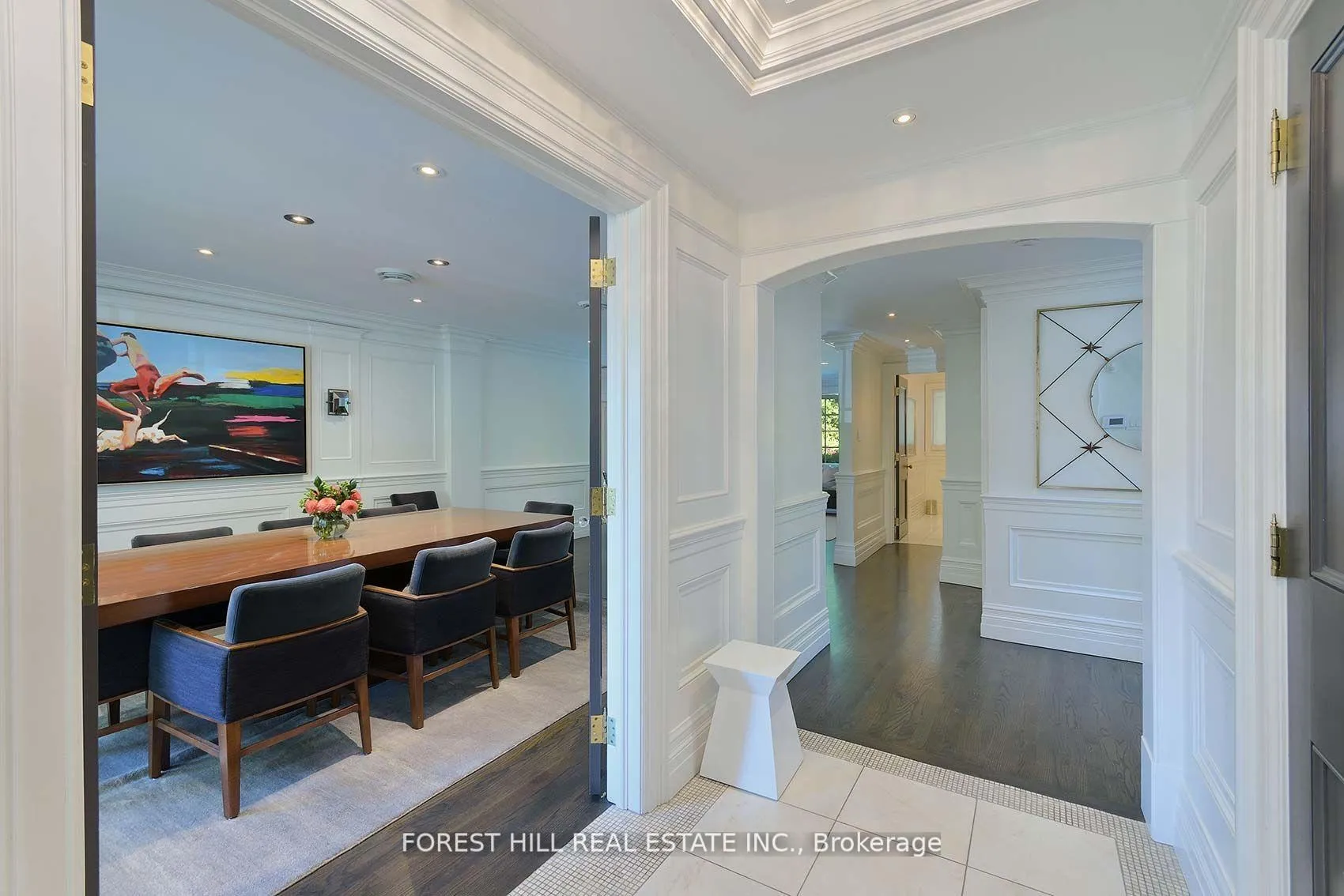 Photo 6 of 34 Forest Ridge Drive, Toronto, Forest Hill North — HOMEH