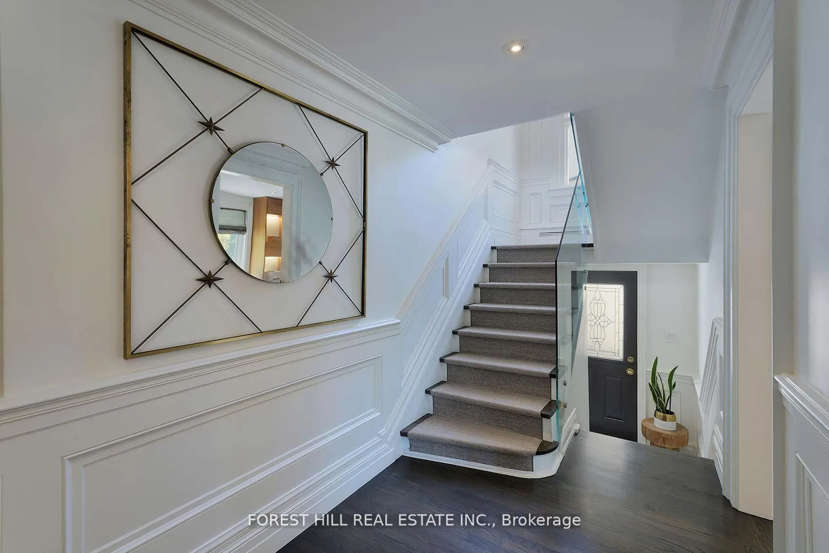 Photo 19 of 34 Forest Ridge Drive, Toronto, Forest Hill North — HOMEH