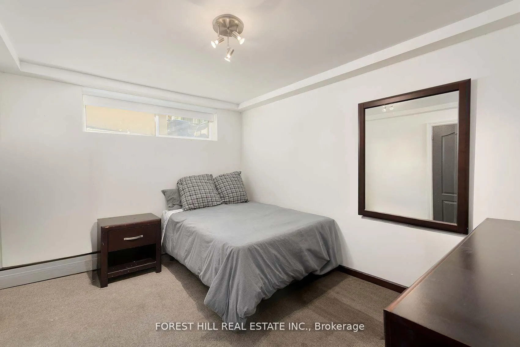 Photo 33 of 34 Forest Ridge Drive, Toronto, Forest Hill North — HOMEH