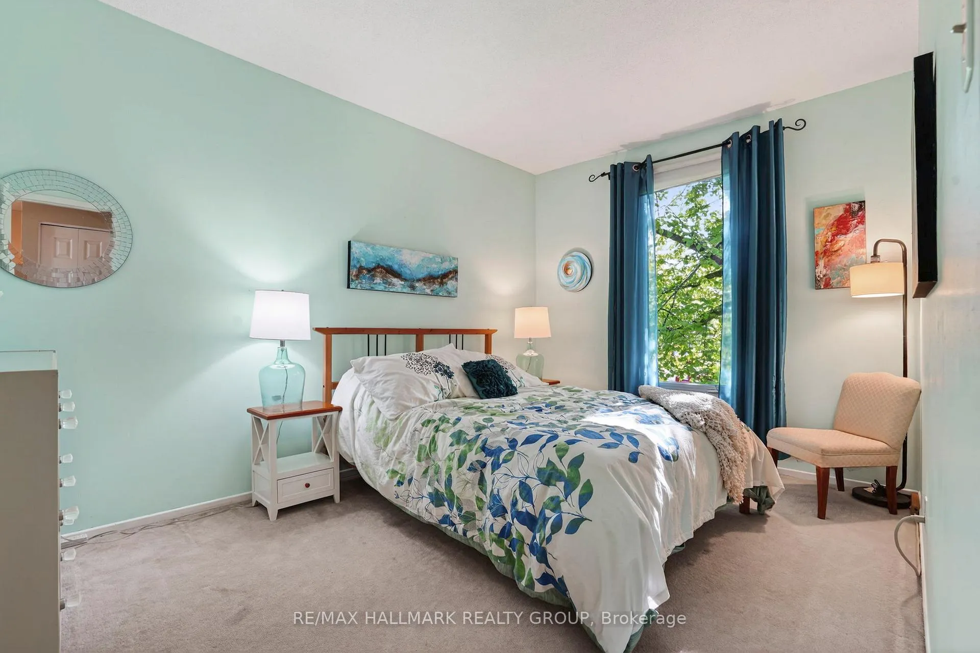 Photo 15 of 56 Dallaire Crescent, Ottawa, Richmond — HOMEH