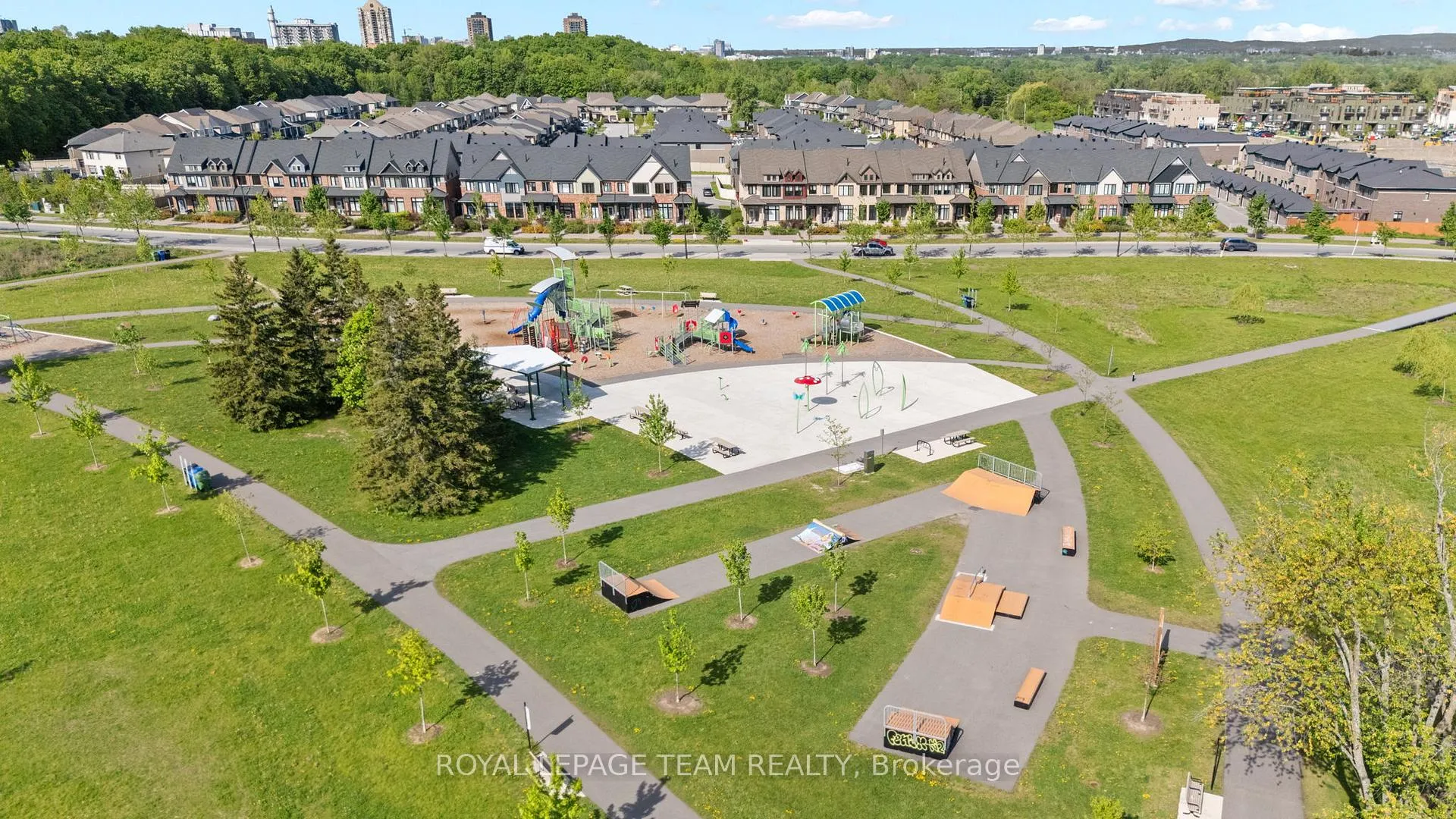 Photo 29 of 762 Mikinak Road, Ottawa, CFB Rockcliffe and Area — HOMEH