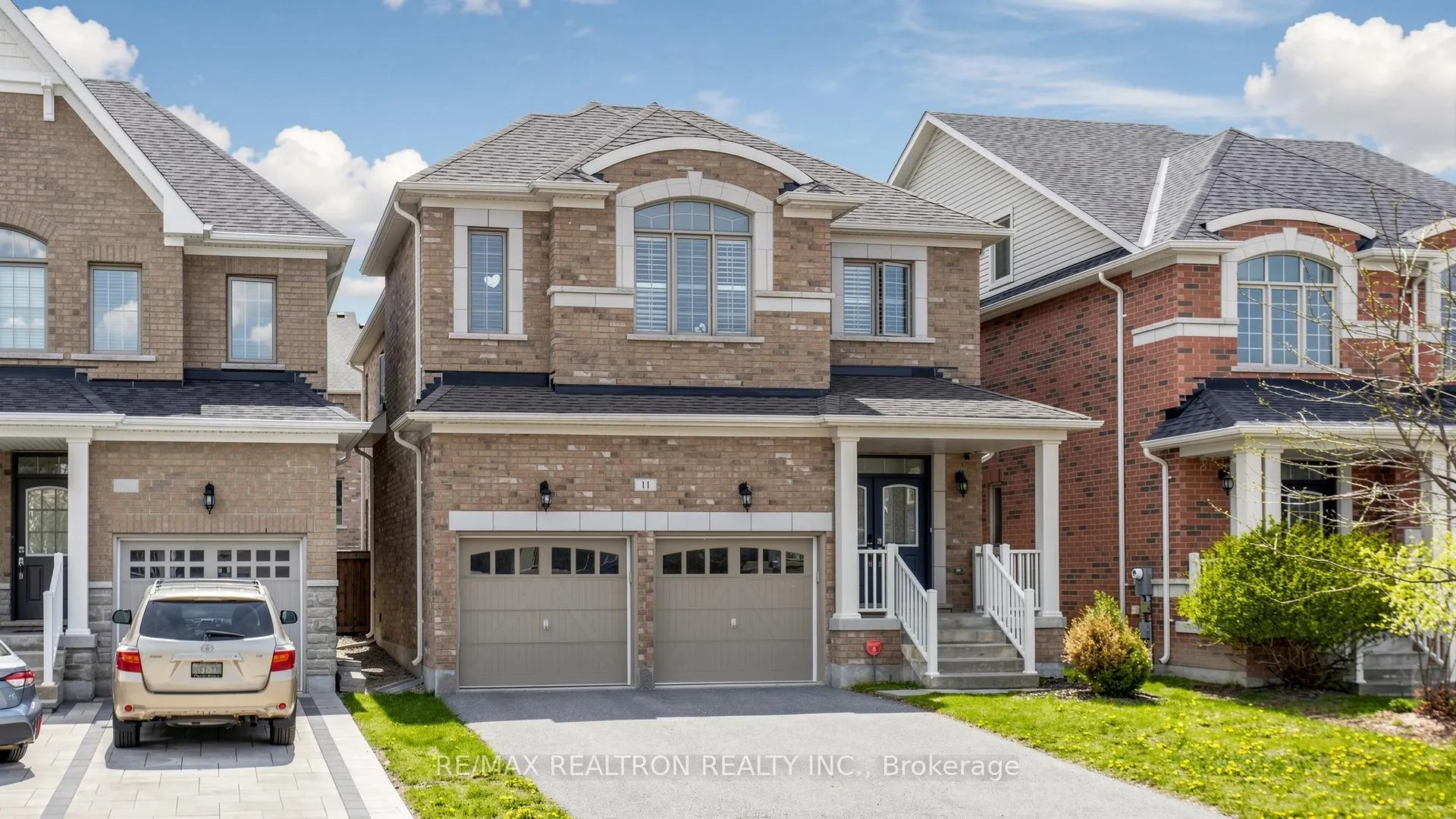 Photo 3 of 11 Peter Miller Street, Aurora, Rural Aurora — HOMEH