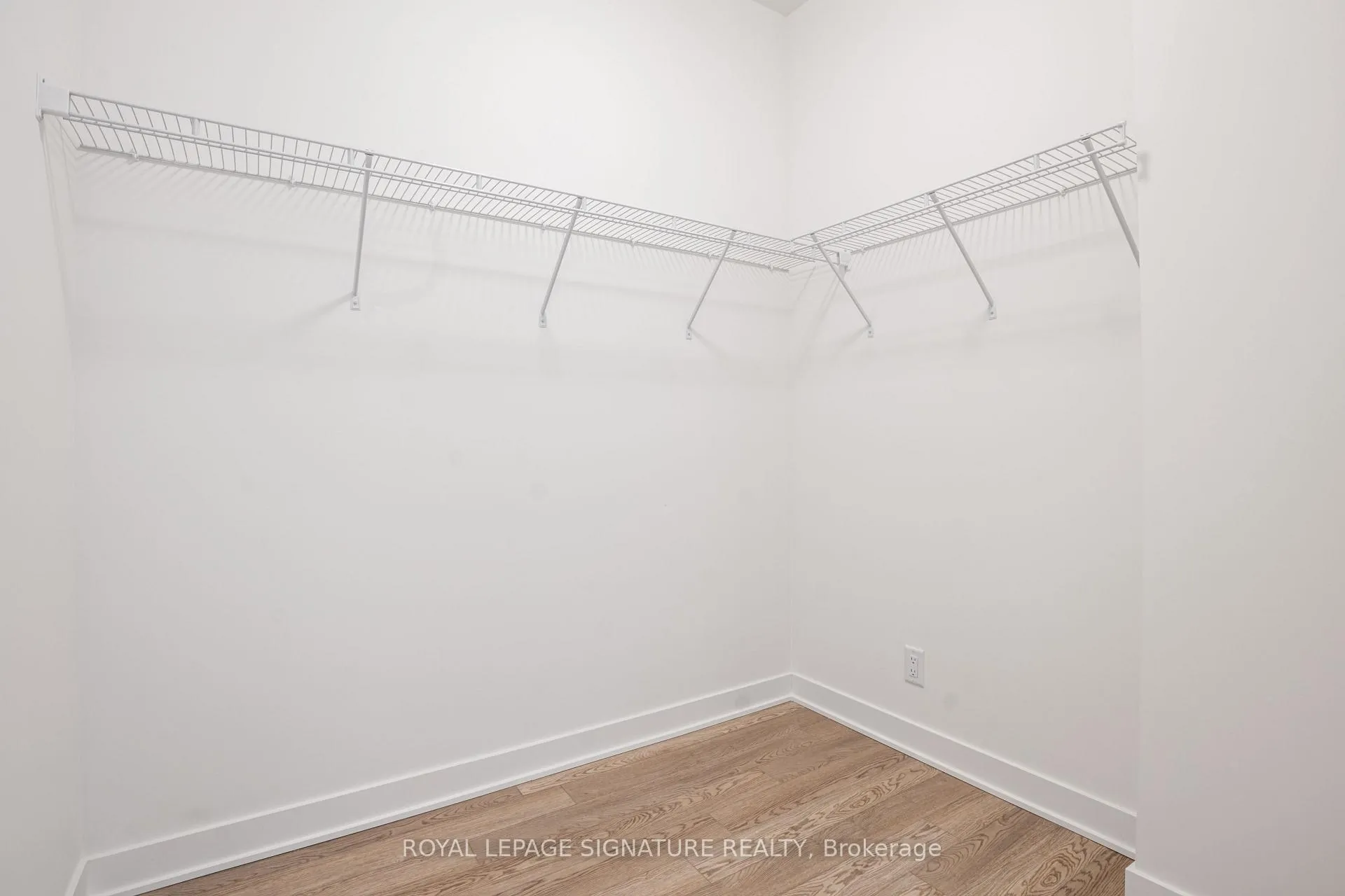 Photo 8 of Unit 505, 51 Clarington Boulevard, Clarington, Bowmanville — HOMEH