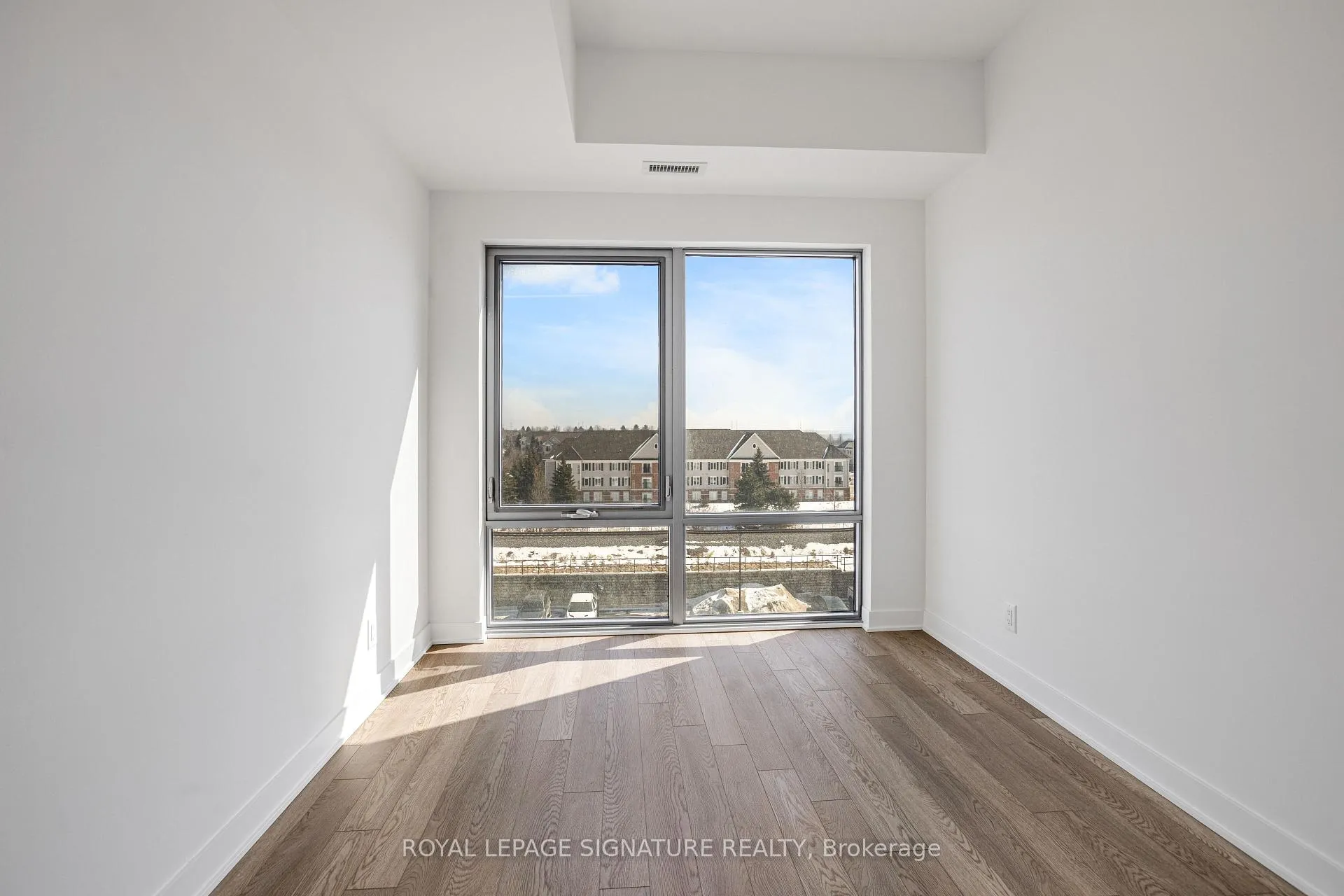 Photo 17 of Unit 505, 51 Clarington Boulevard, Clarington, Bowmanville — HOMEH
