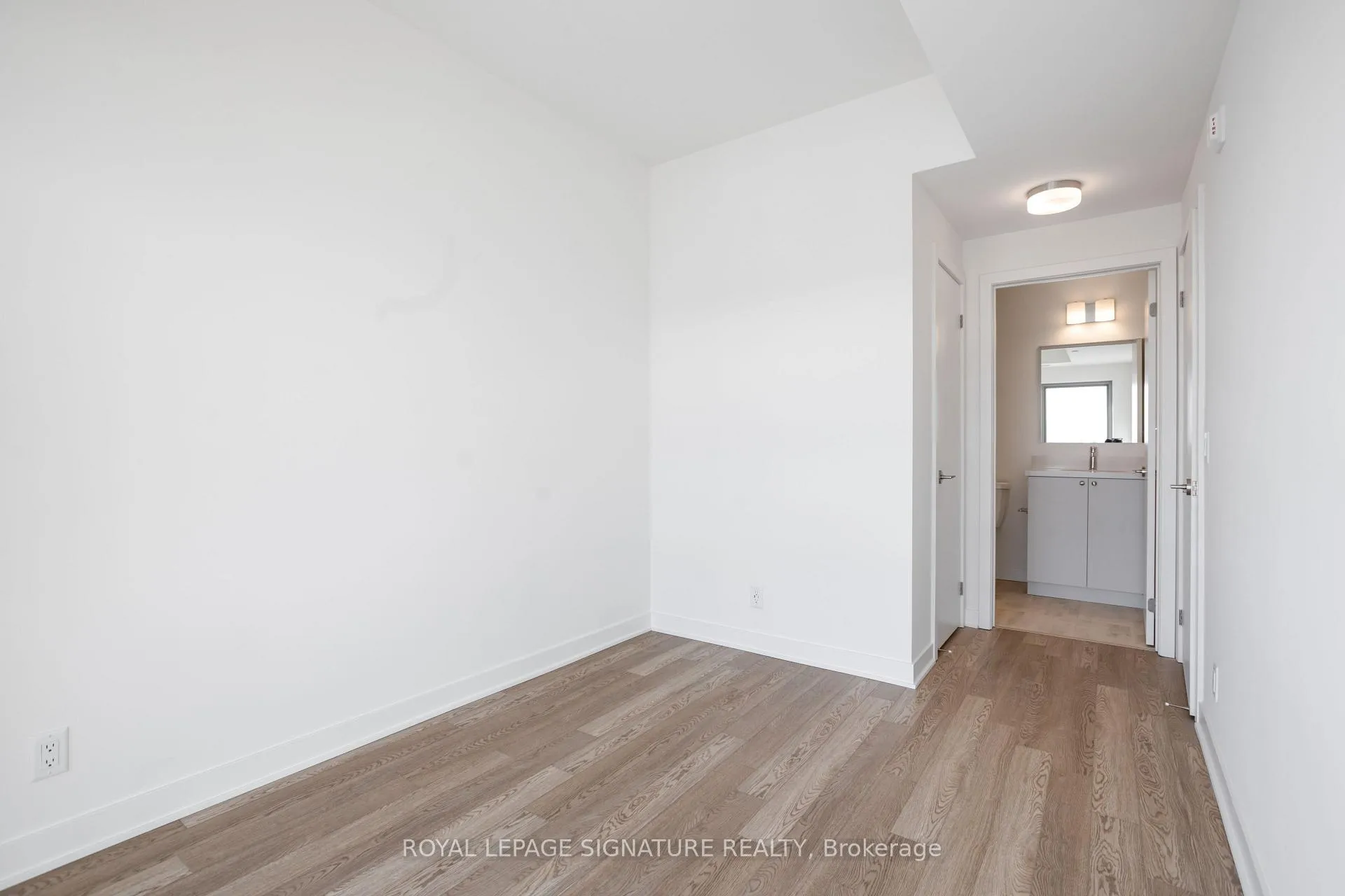 Photo 21 of Unit 505, 51 Clarington Boulevard, Clarington, Bowmanville — HOMEH