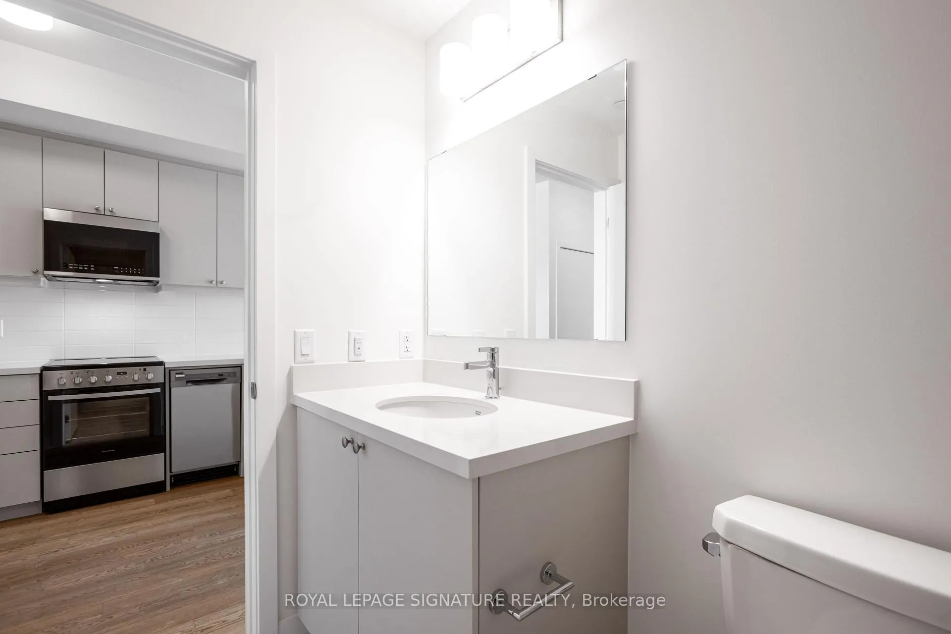 Photo 24 of Unit 505, 51 Clarington Boulevard, Clarington, Bowmanville — HOMEH
