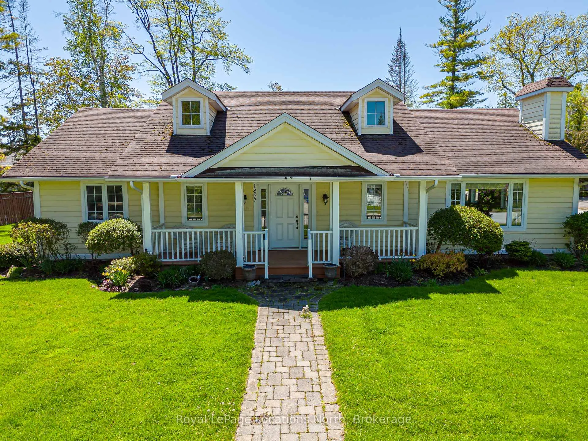 Photo 1 of 1857 Shore Lane, Wasaga Beach — HOMEH