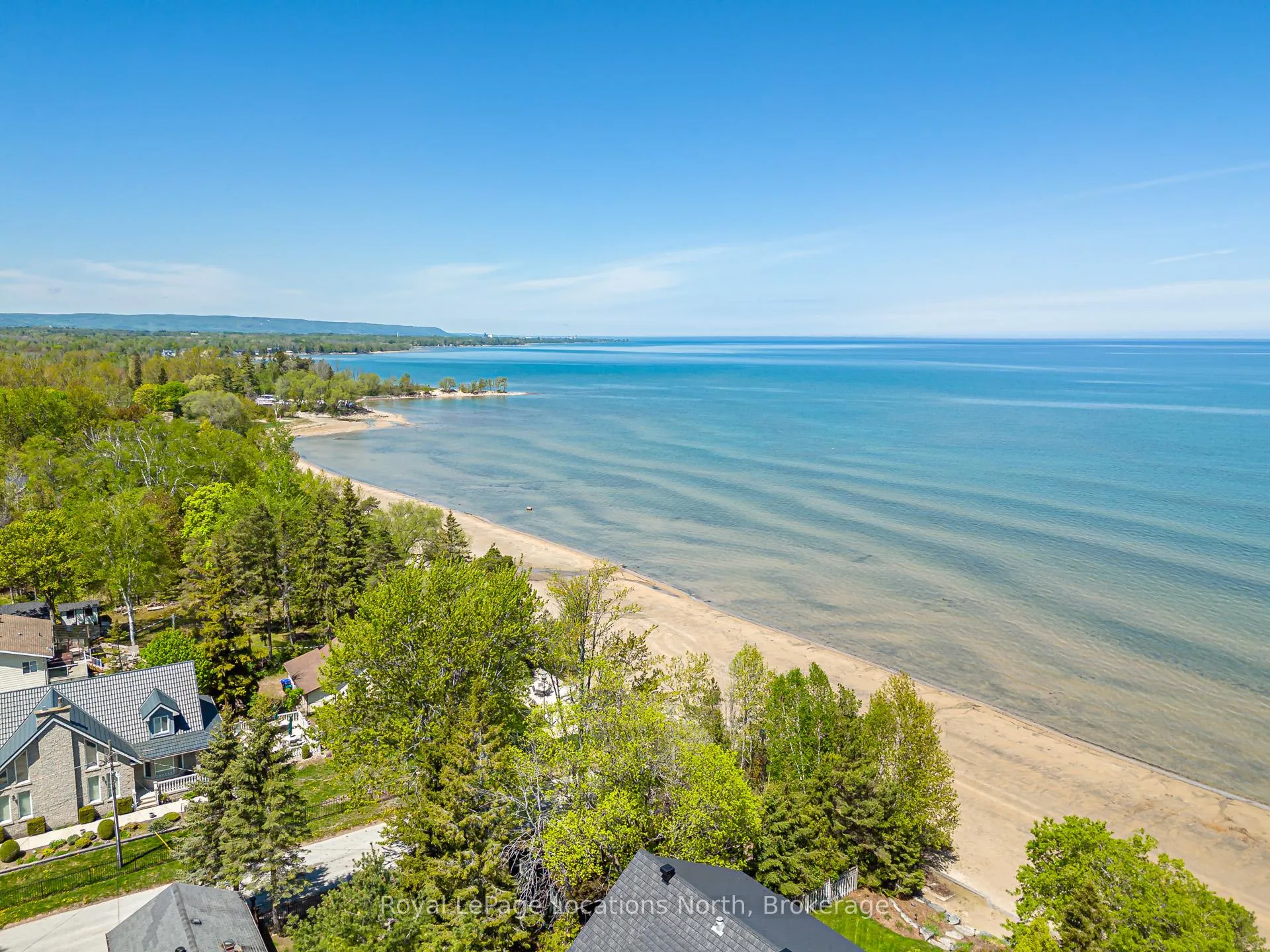 Photo 6 of 1857 Shore Lane, Wasaga Beach — HOMEH