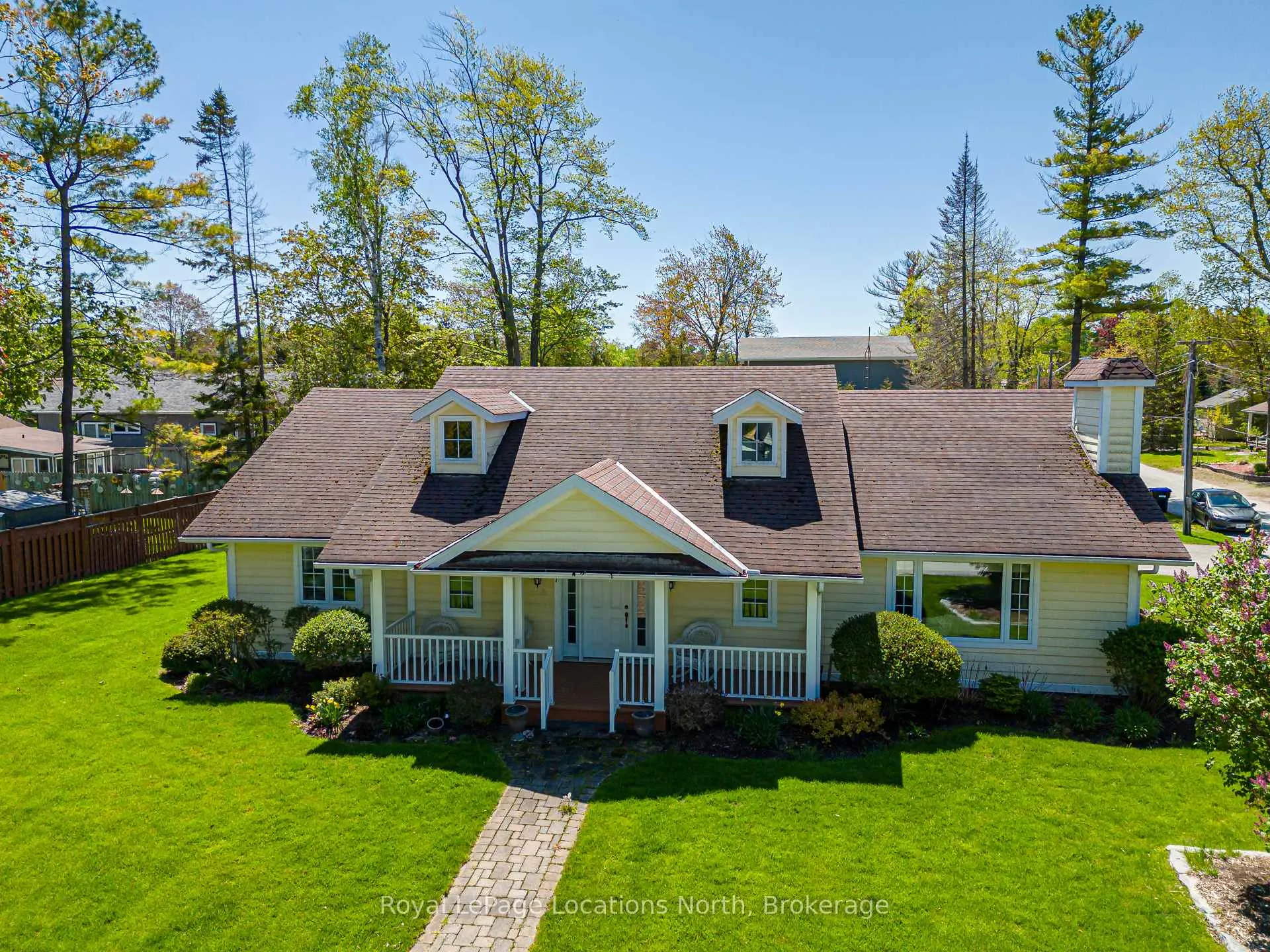 Photo 9 of 1857 Shore Lane, Wasaga Beach — HOMEH
