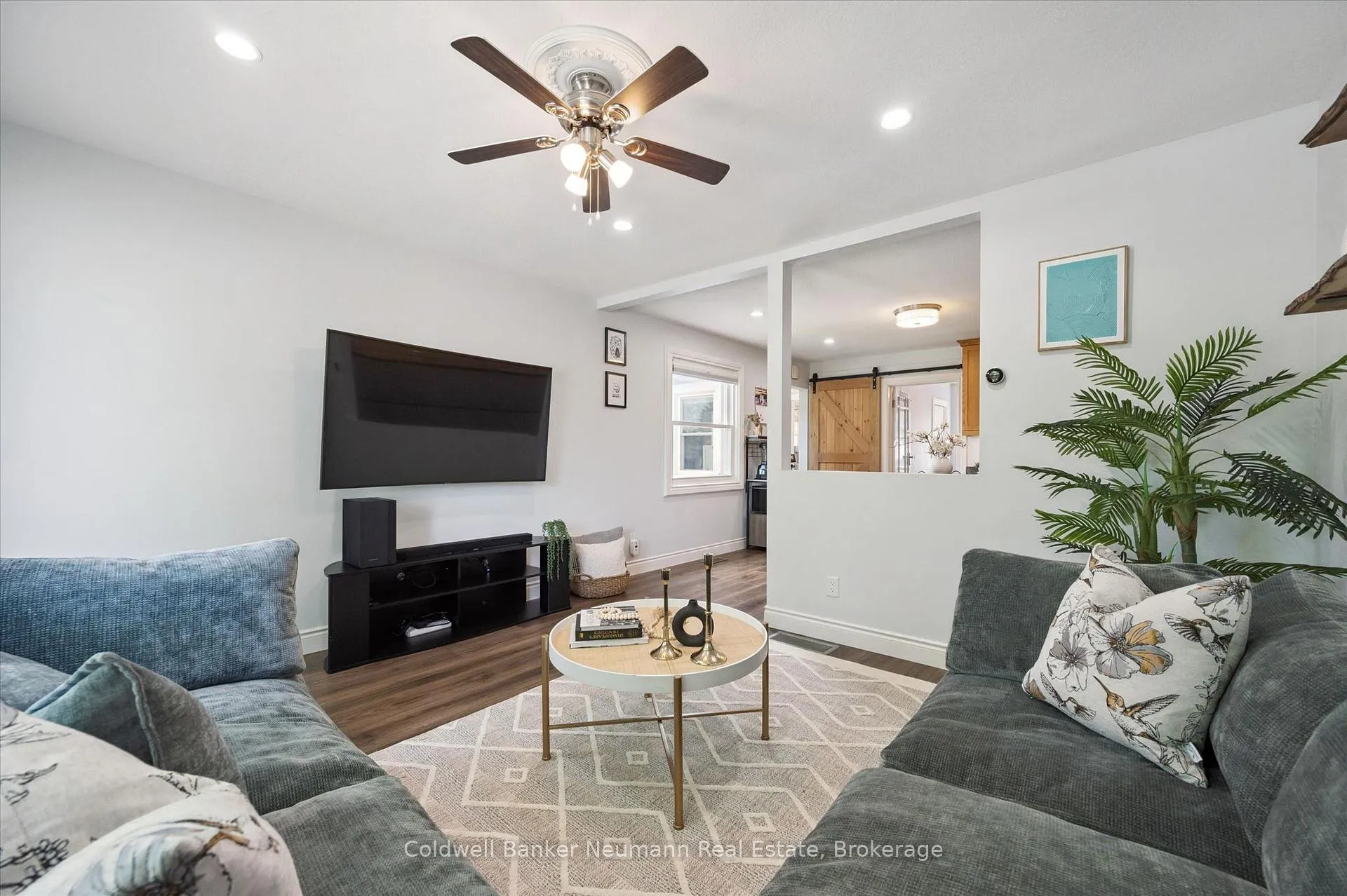 Photo 7 of 61 Johnston Street, Guelph, St. Patrick's Ward — HOMEH
