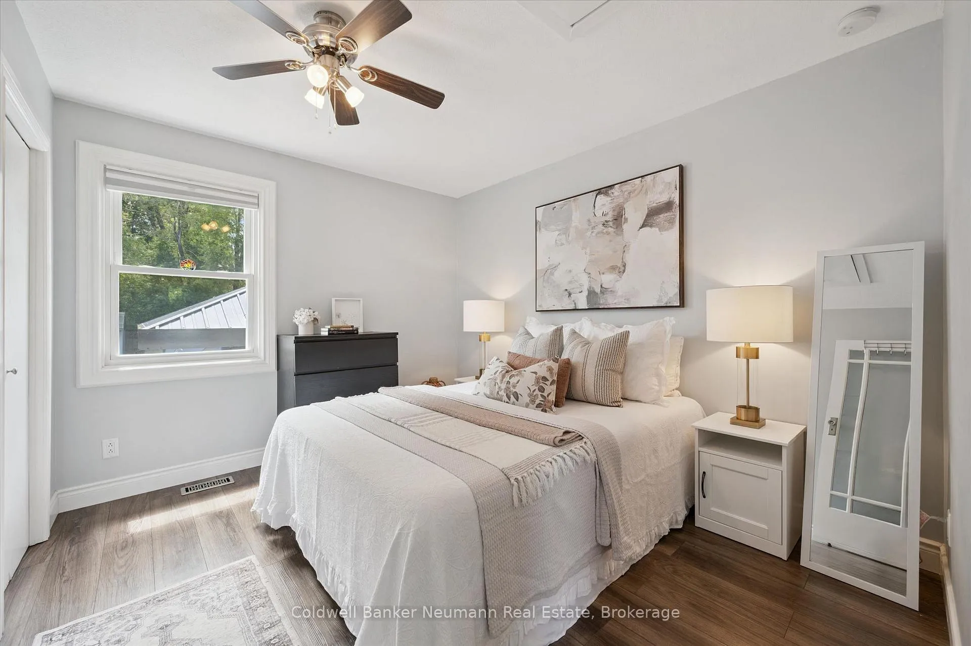 Photo 14 of 61 Johnston Street, Guelph, St. Patrick's Ward — HOMEH