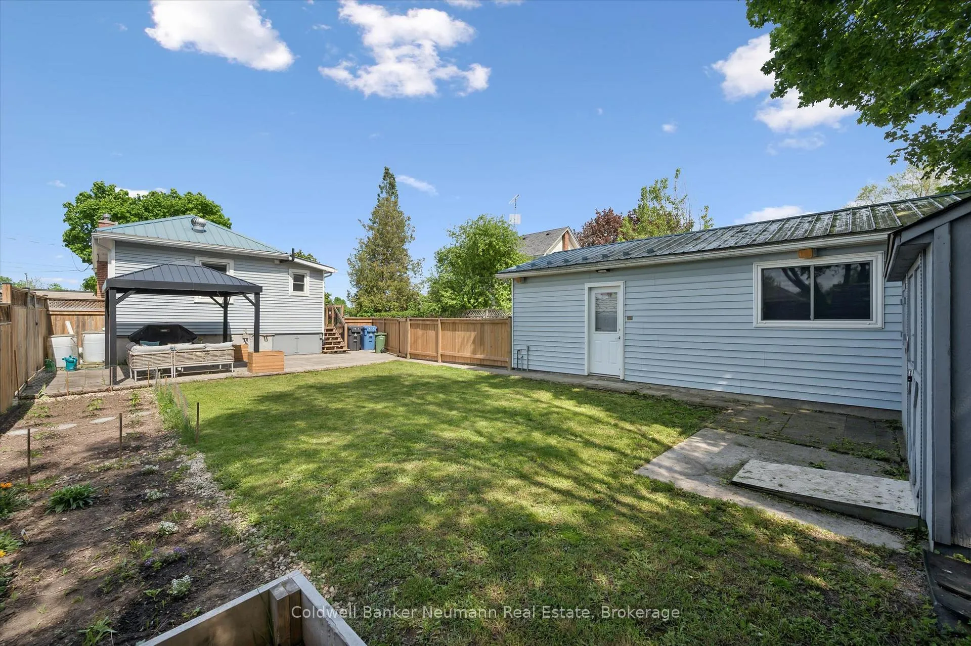 Photo 25 of 61 Johnston Street, Guelph, St. Patrick's Ward — HOMEH