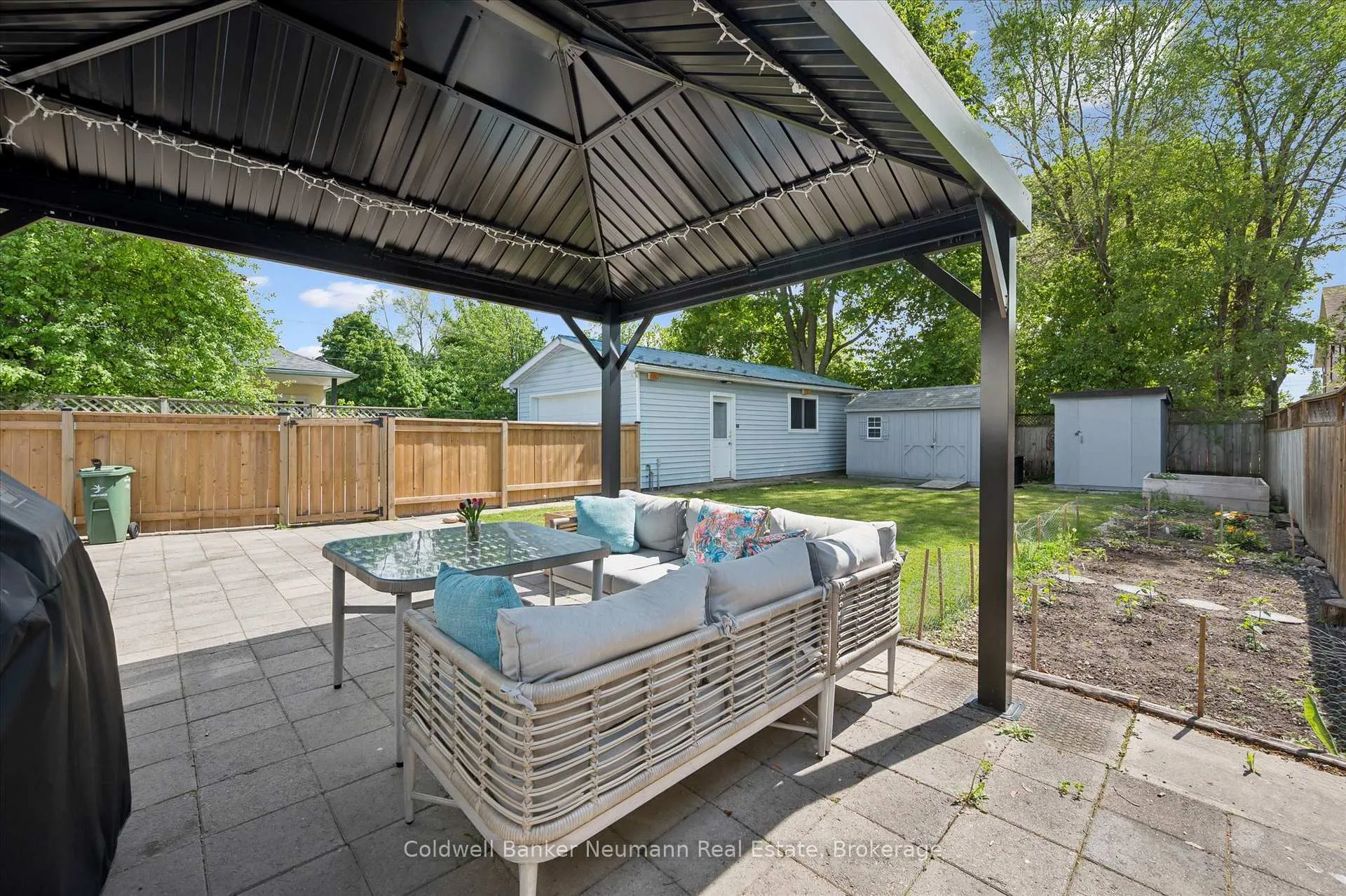 Photo 29 of 61 Johnston Street, Guelph, St. Patrick's Ward — HOMEH