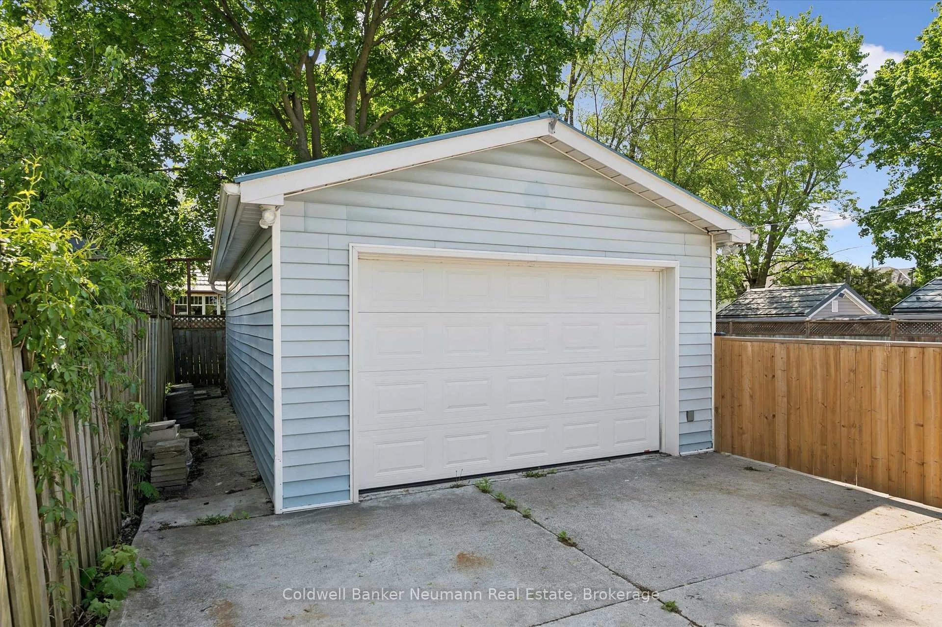 Photo 30 of 61 Johnston Street, Guelph, St. Patrick's Ward — HOMEH
