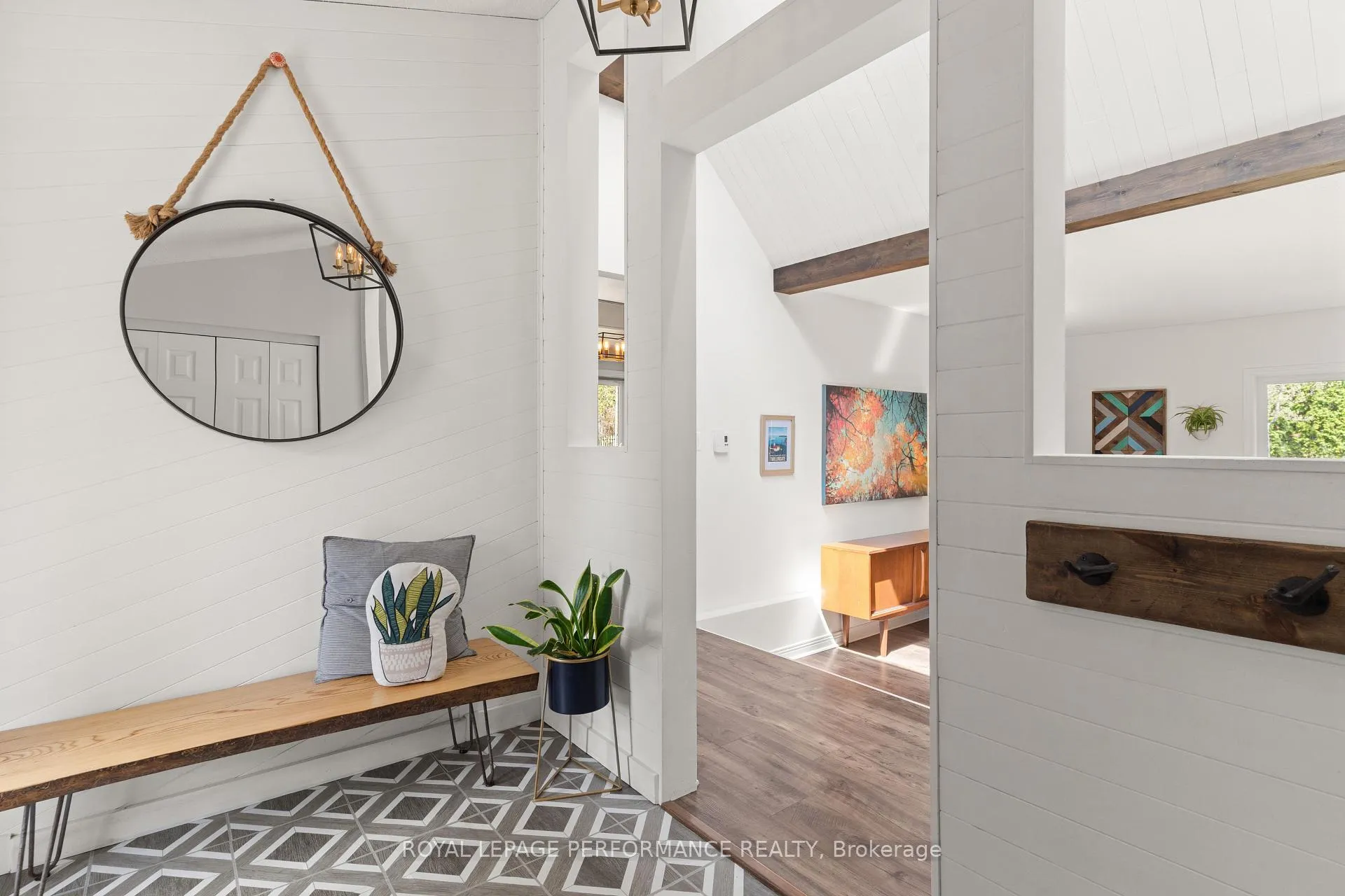 Photo 5 of 19 Colley Street, Ottawa, Barrhaven - Hearts Desire — HOMEH
