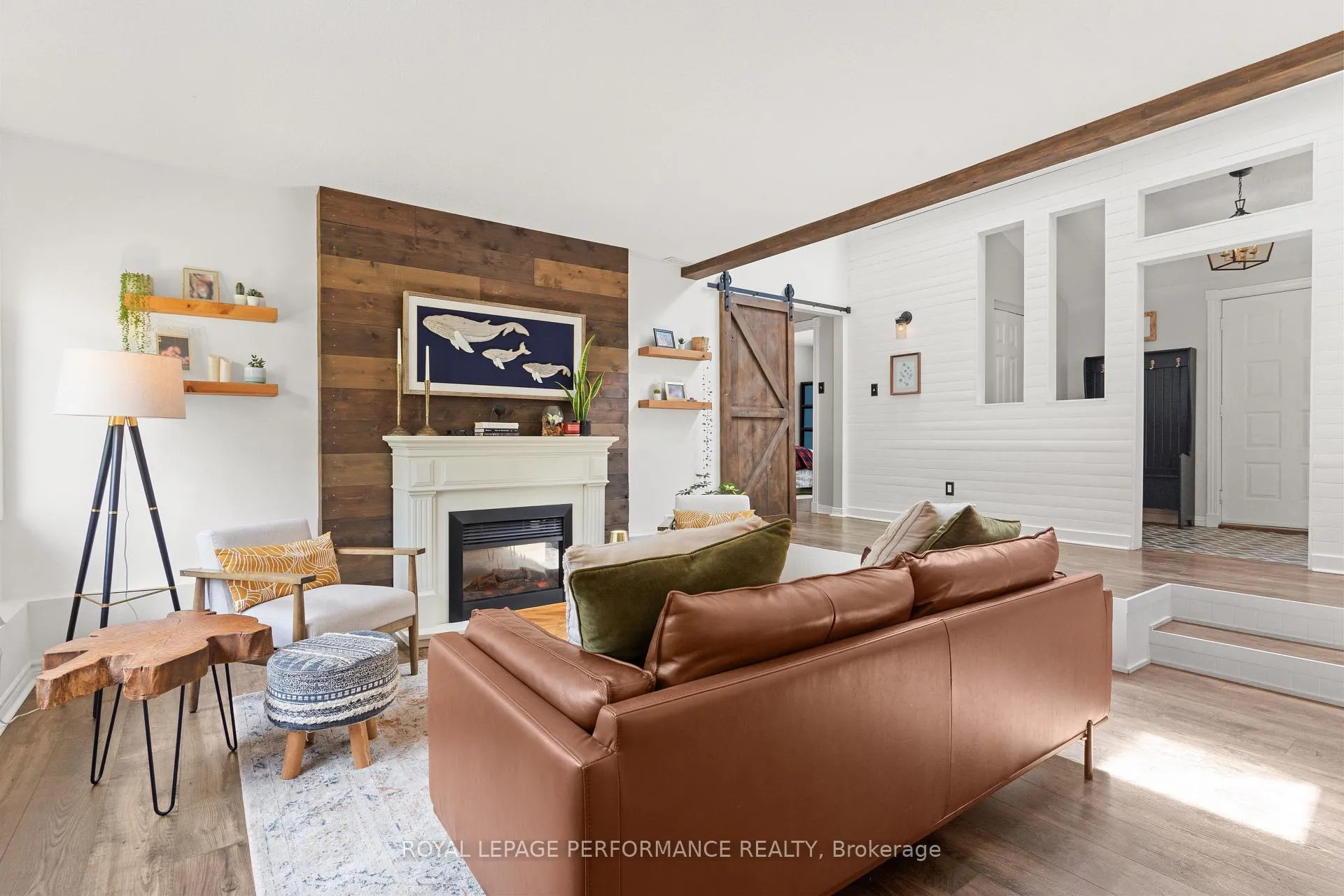 Photo 9 of 19 Colley Street, Ottawa, Barrhaven - Hearts Desire — HOMEH