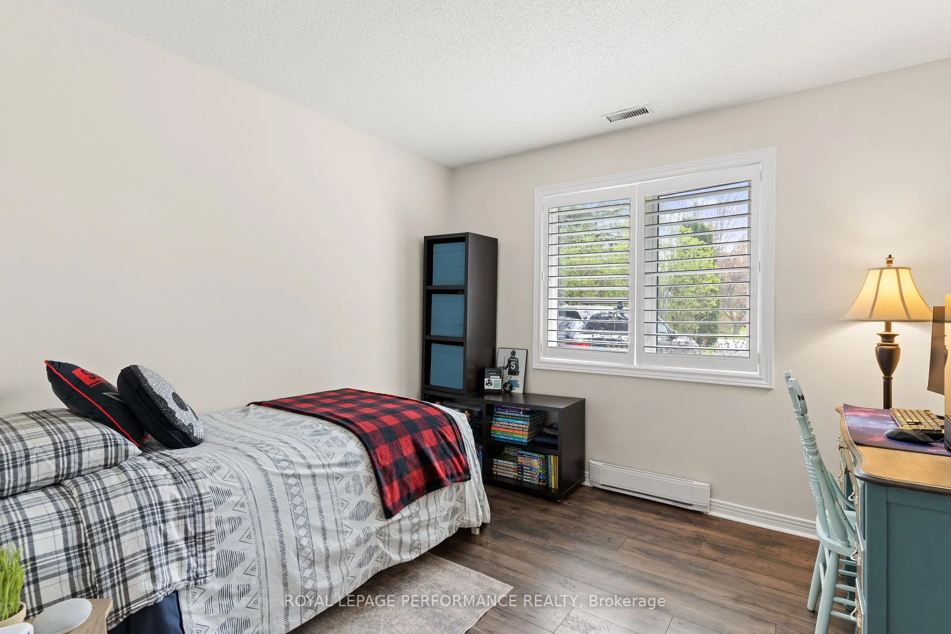 Photo 26 of 19 Colley Street, Ottawa, Barrhaven - Hearts Desire — HOMEH