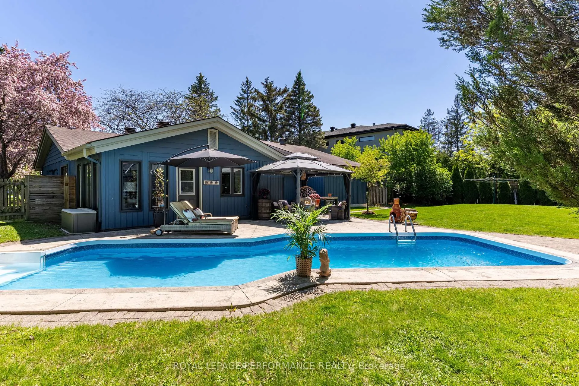 Photo 46 of 19 Colley Street, Ottawa, Barrhaven - Hearts Desire — HOMEH