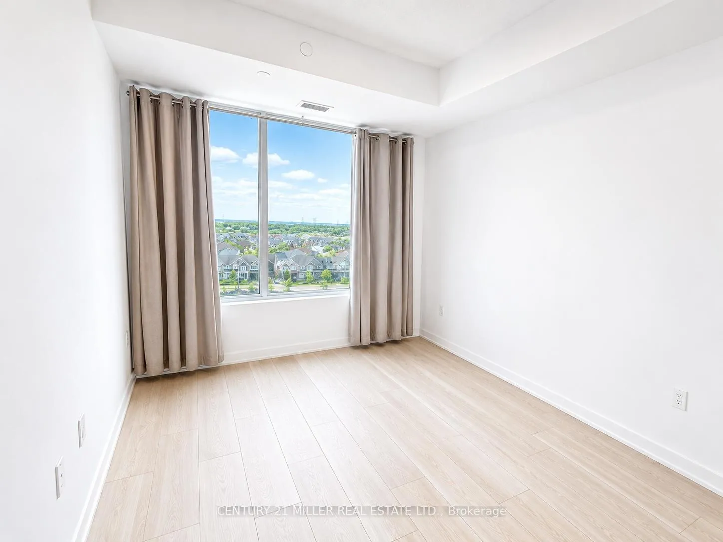 Photo 12 of Unit D811, 4878 Power Common, Burlington, Alton — HOMEH