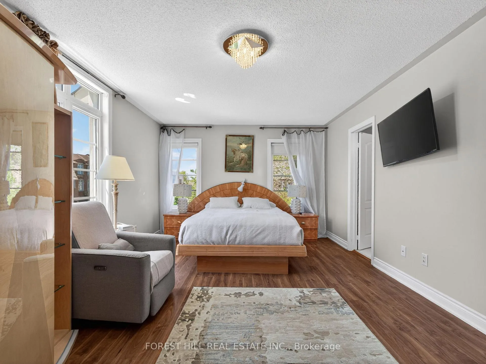 Photo 19 of 56 Mintwood Road, Vaughan, Patterson — HOMEH