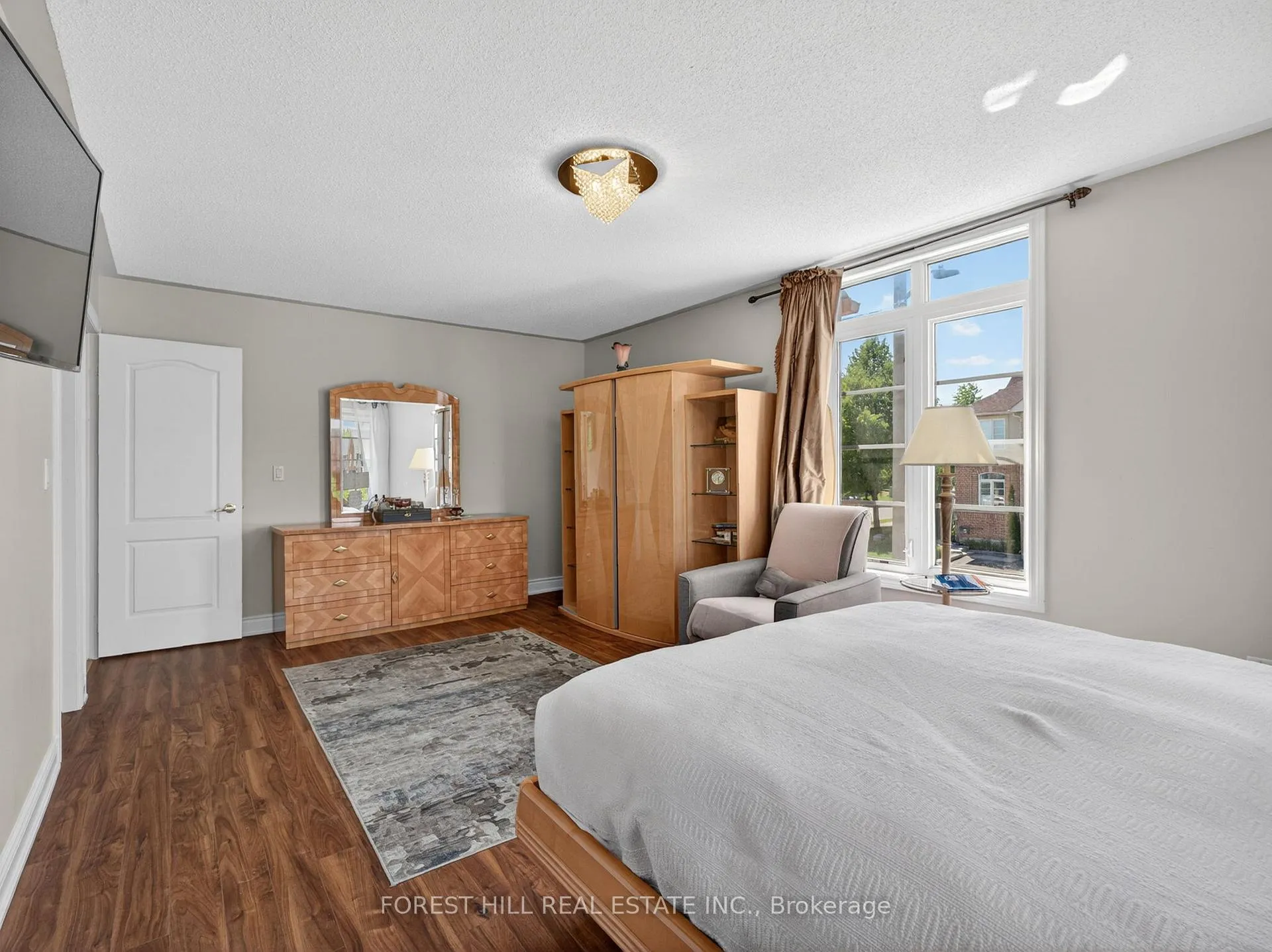 Photo 21 of 56 Mintwood Road, Vaughan, Patterson — HOMEH