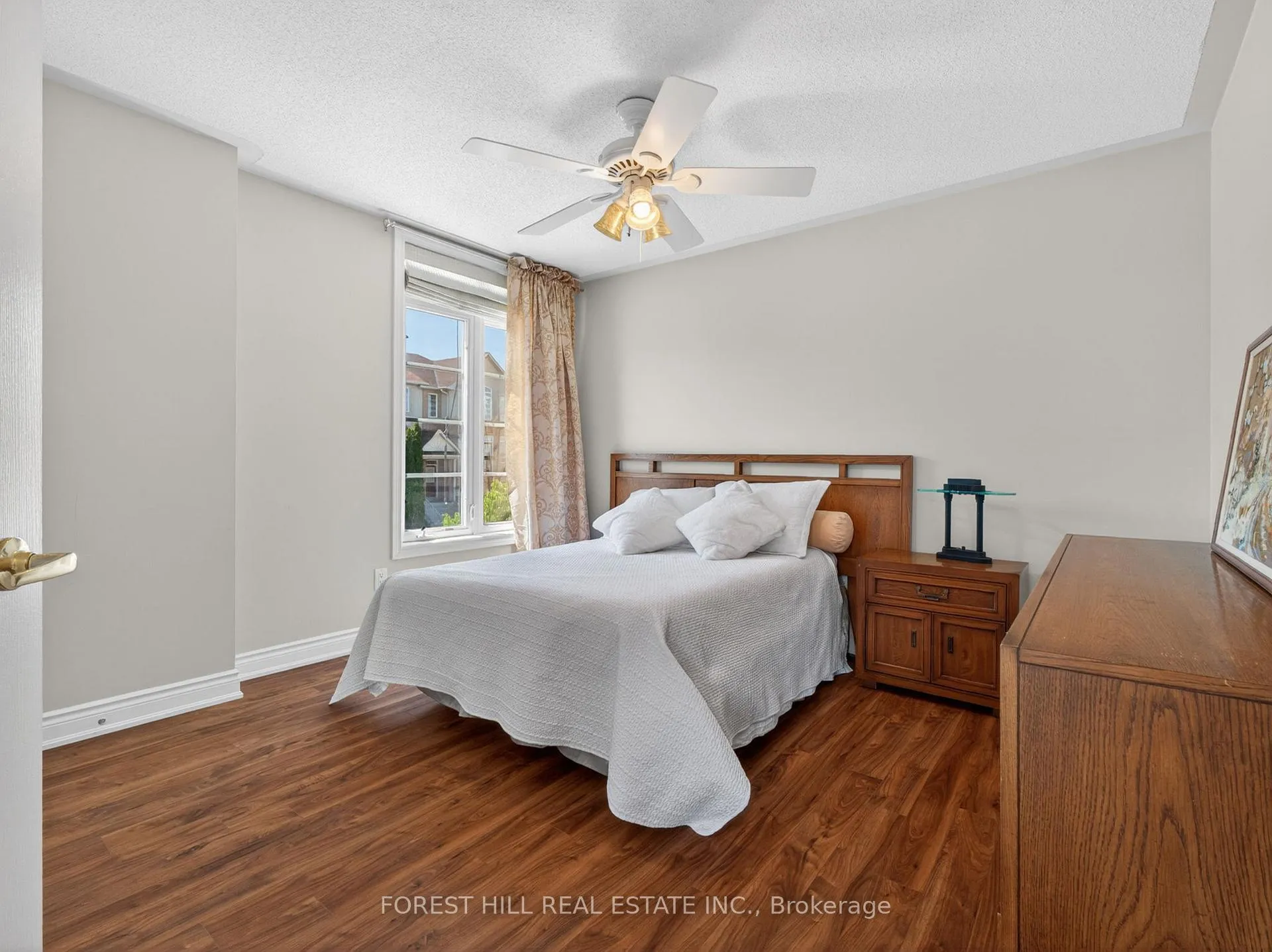 Photo 26 of 56 Mintwood Road, Vaughan, Patterson — HOMEH