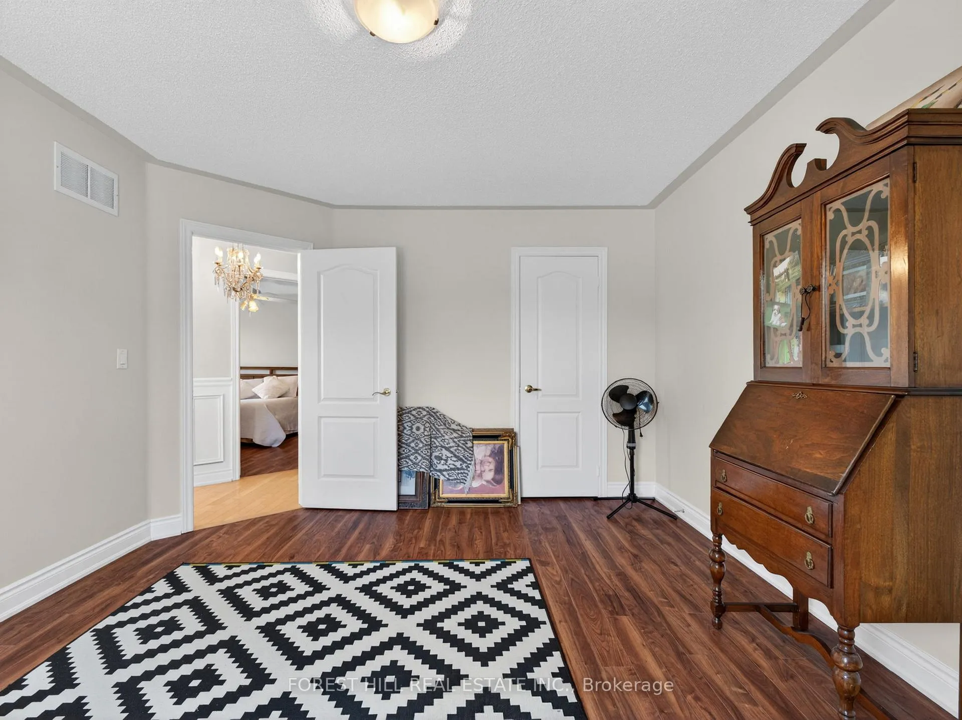 Photo 29 of 56 Mintwood Road, Vaughan, Patterson — HOMEH