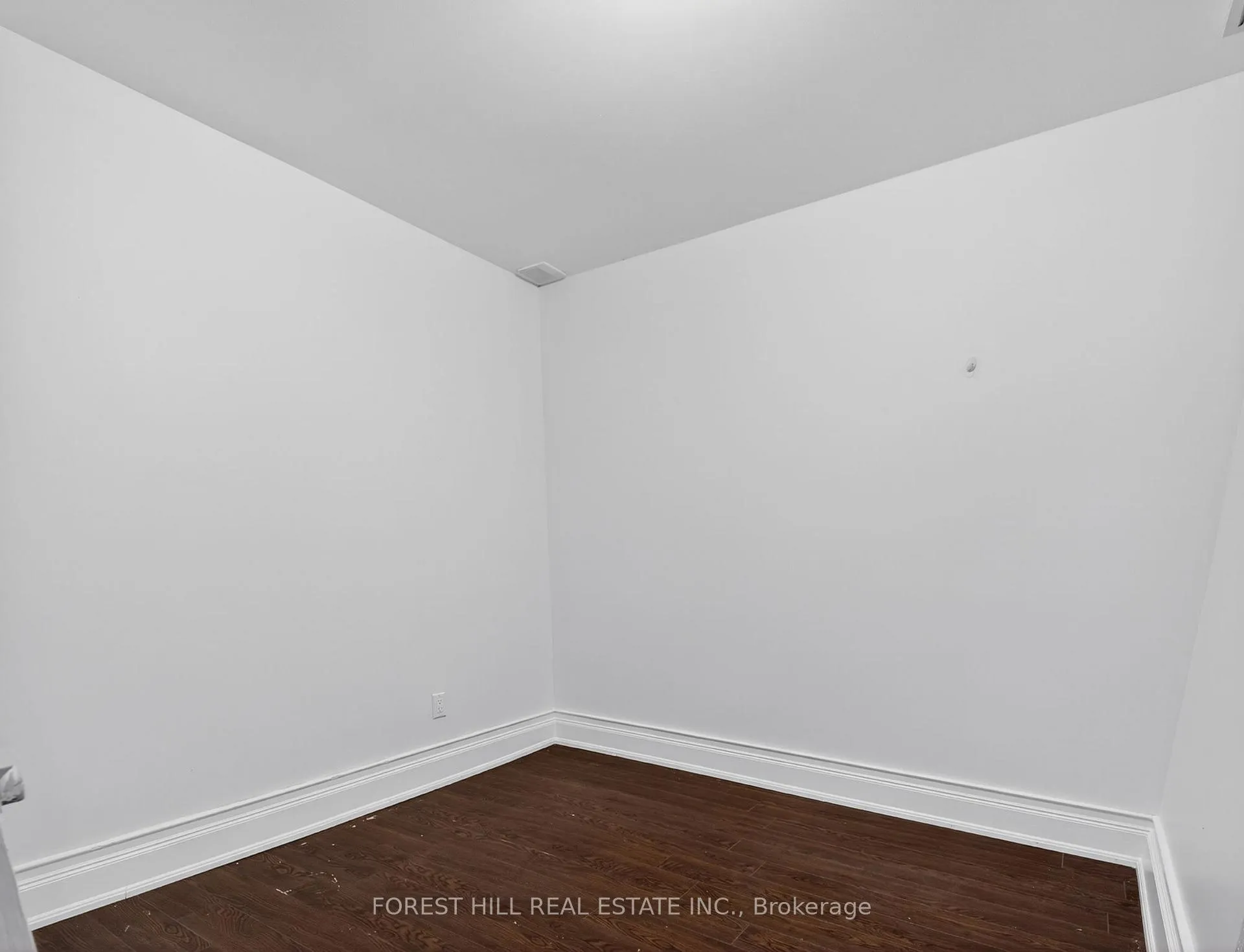Photo 38 of 56 Mintwood Road, Vaughan, Patterson — HOMEH
