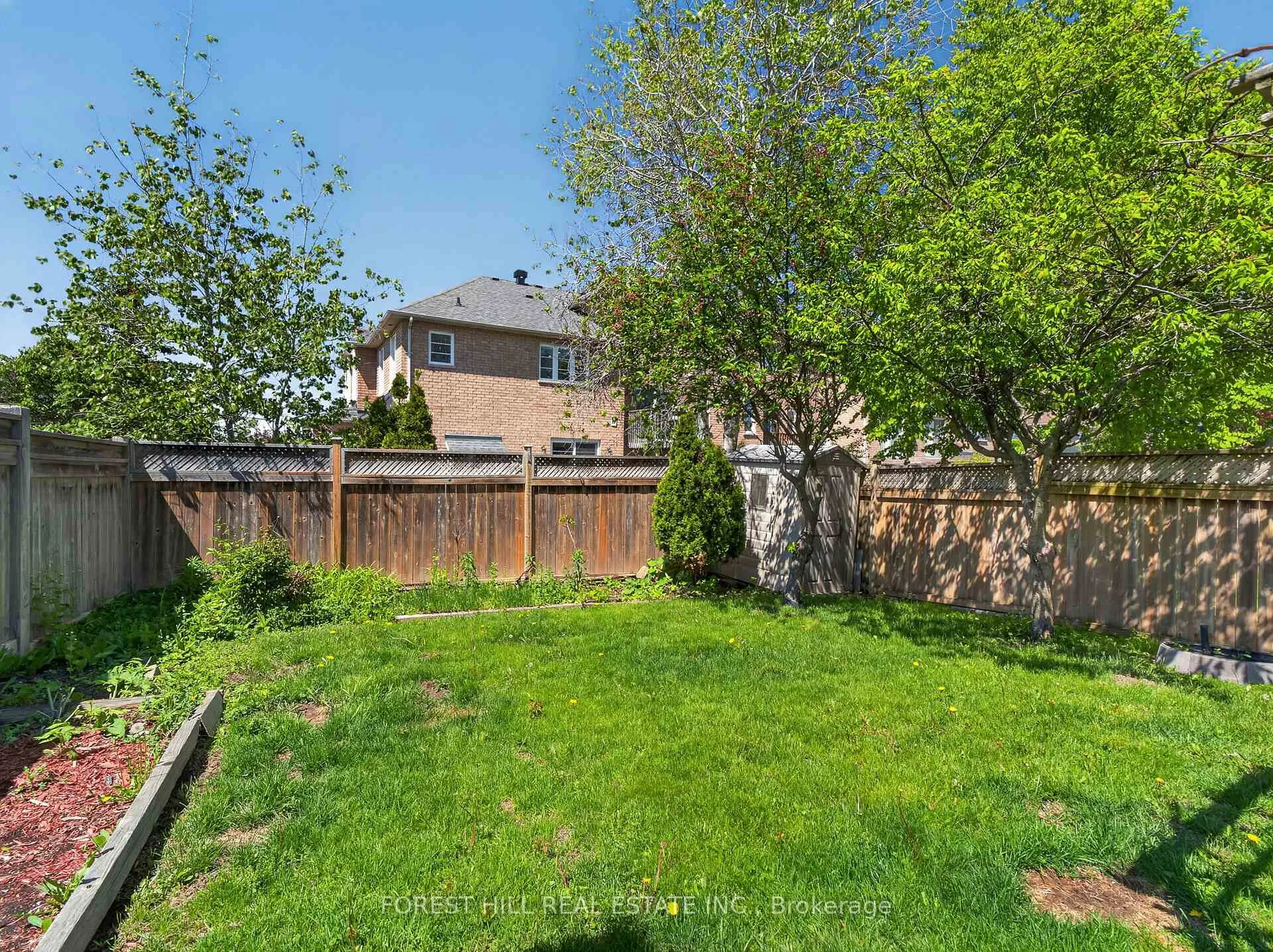 Photo 42 of 56 Mintwood Road, Vaughan, Patterson — HOMEH