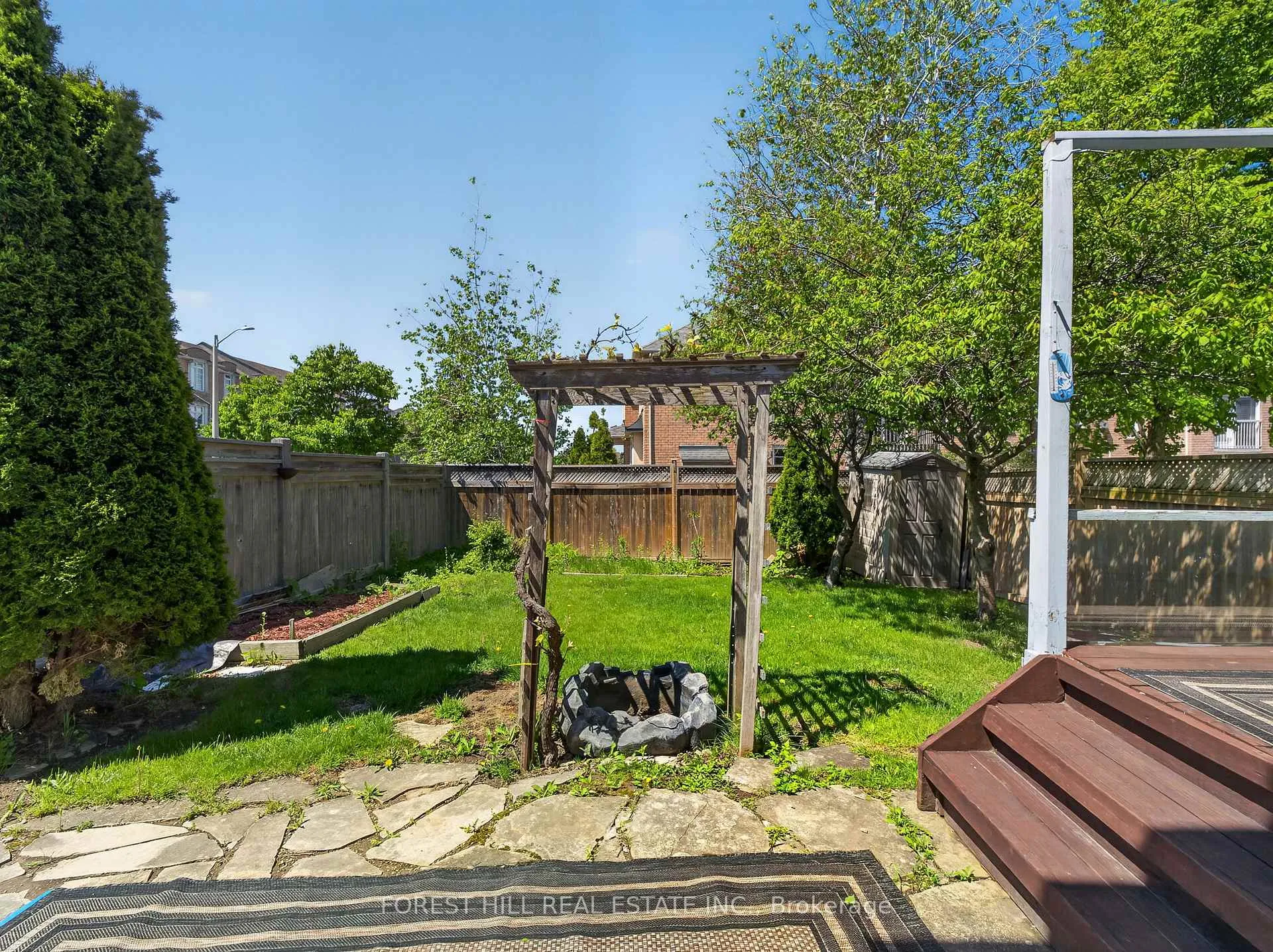 Photo 43 of 56 Mintwood Road, Vaughan, Patterson — HOMEH