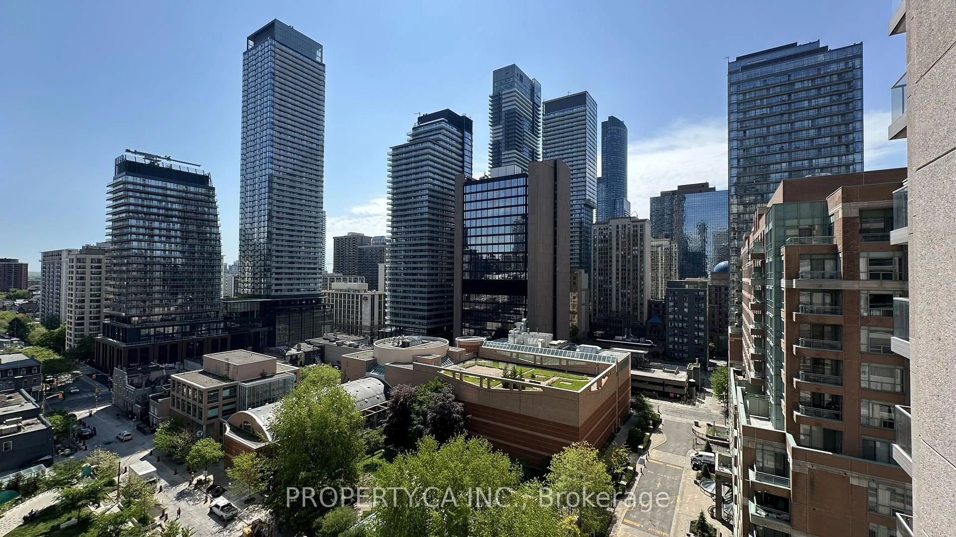 Photo 1 of Unit 1508, 909 Bay Street, Toronto, Bay Street Corridor — HOMEH