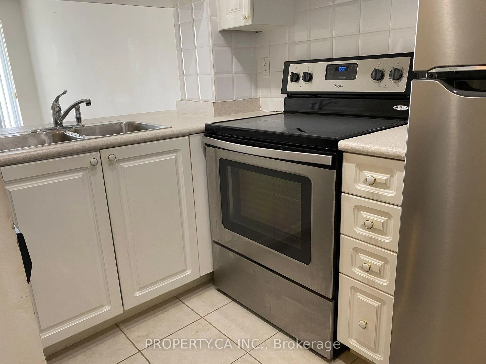 Photo 9 of Unit 1508, 909 Bay Street, Toronto, Bay Street Corridor — HOMEH