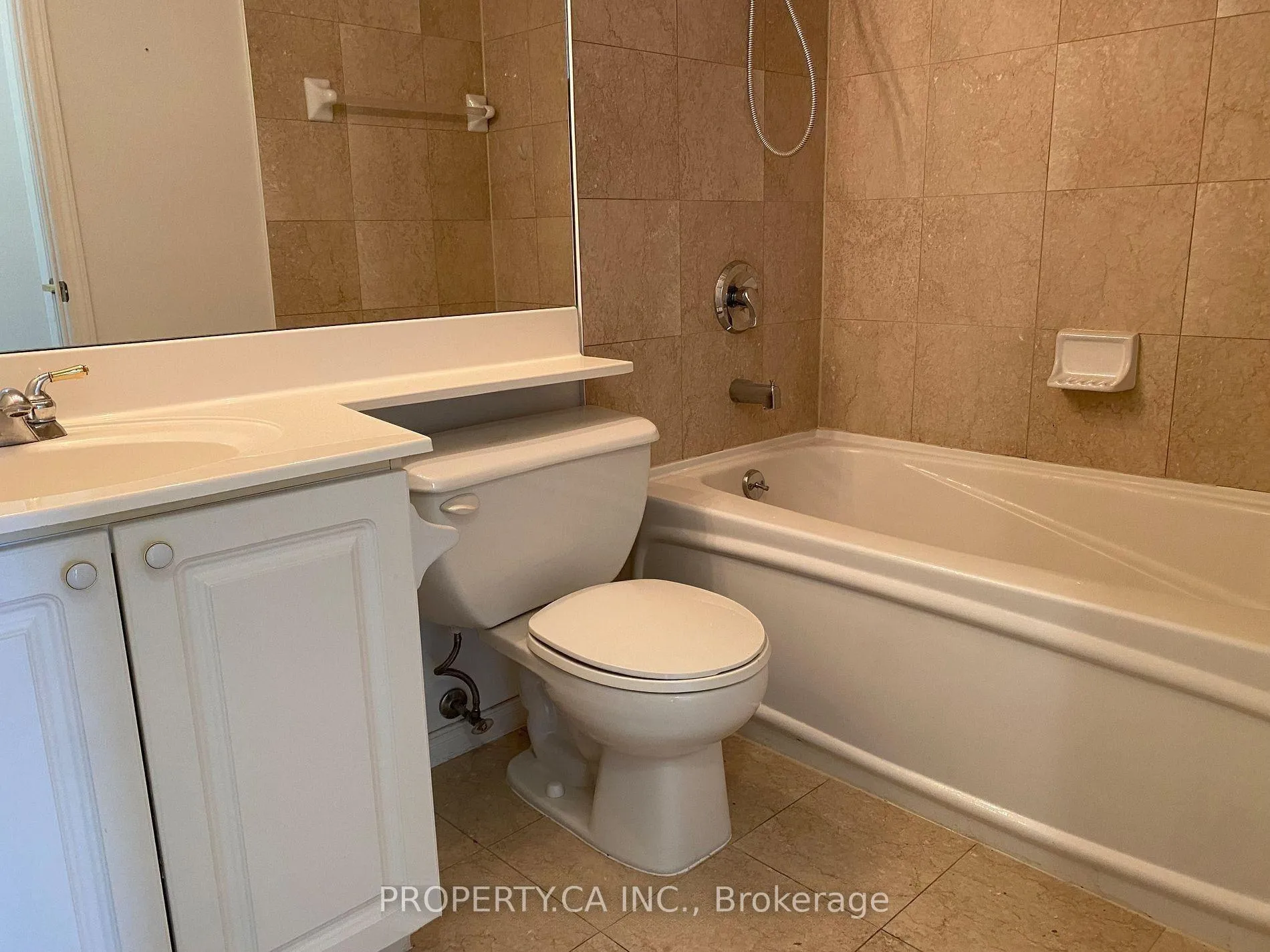 Photo 11 of Unit 1508, 909 Bay Street, Toronto, Bay Street Corridor — HOMEH