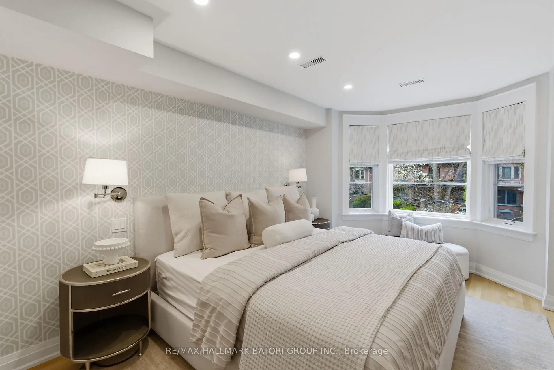 Photo 18 of 135 Cottingham Street, Toronto, Yonge-St. Clair — HOMEH