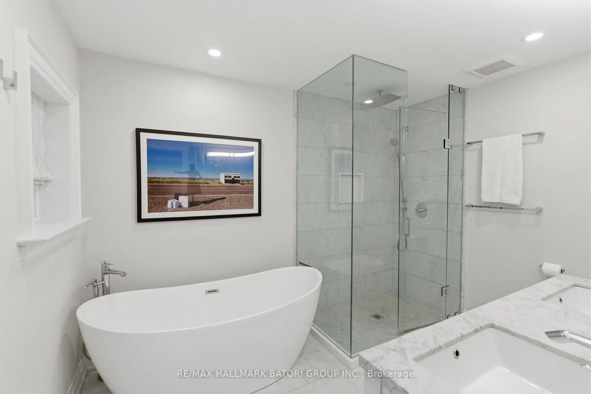 Photo 22 of 135 Cottingham Street, Toronto, Yonge-St. Clair — HOMEH