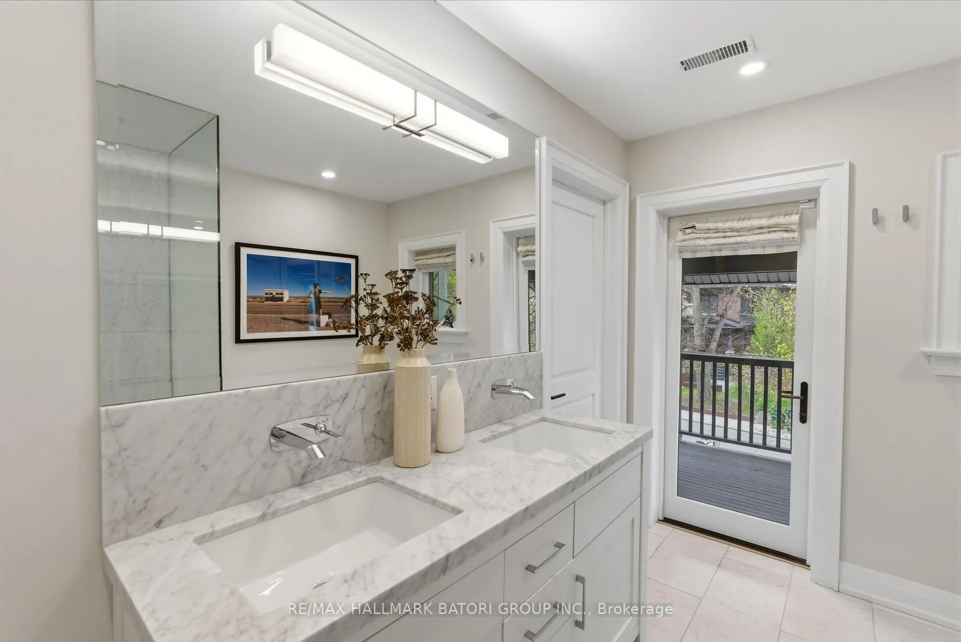 Photo 24 of 135 Cottingham Street, Toronto, Yonge-St. Clair — HOMEH
