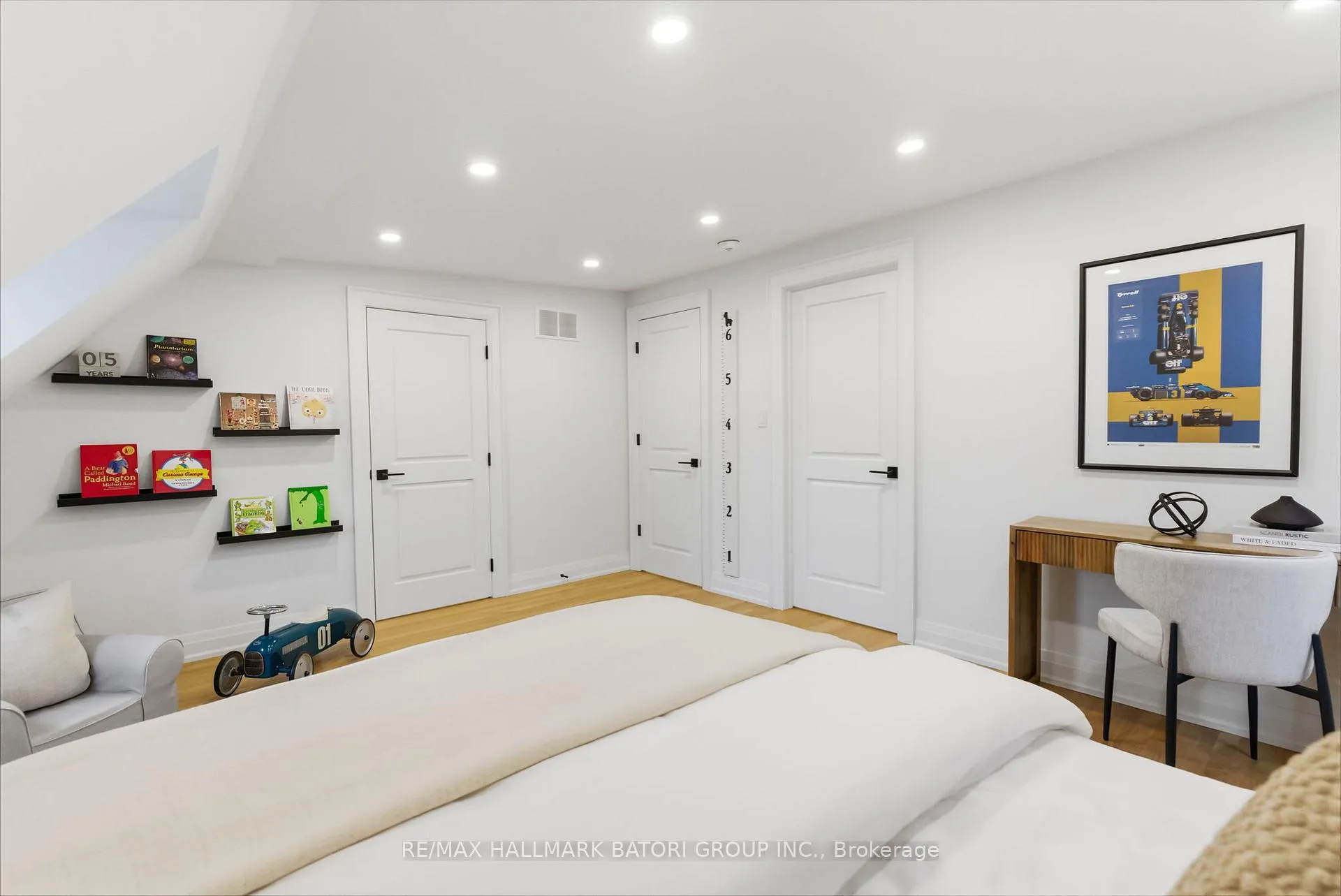 Photo 33 of 135 Cottingham Street, Toronto, Yonge-St. Clair — HOMEH