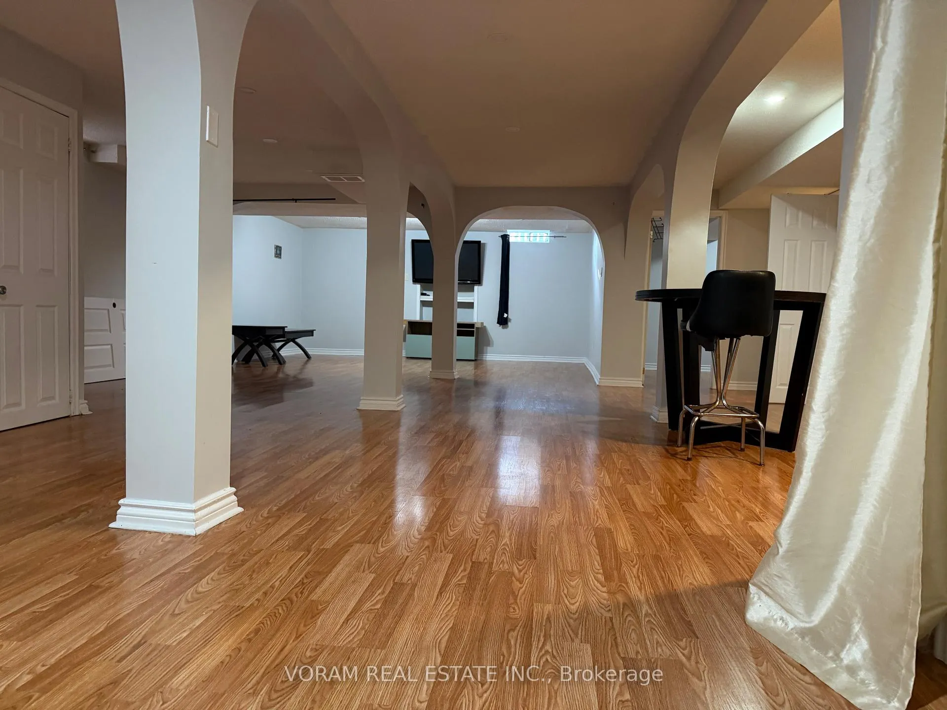 Photo 6 of 174 Luella Crescent, Brampton, Fletcher's Meadow — HOMEH