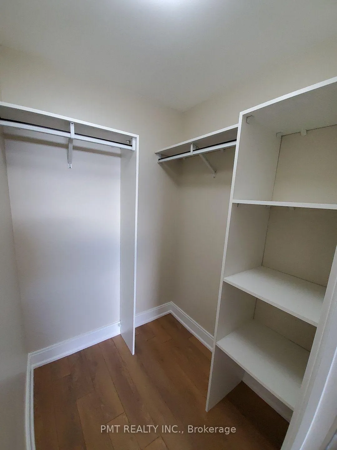 Photo 7 of Unit 1421, 135 Village Green Square, Scarborough, Agincourt South-Malvern West — HOMEH