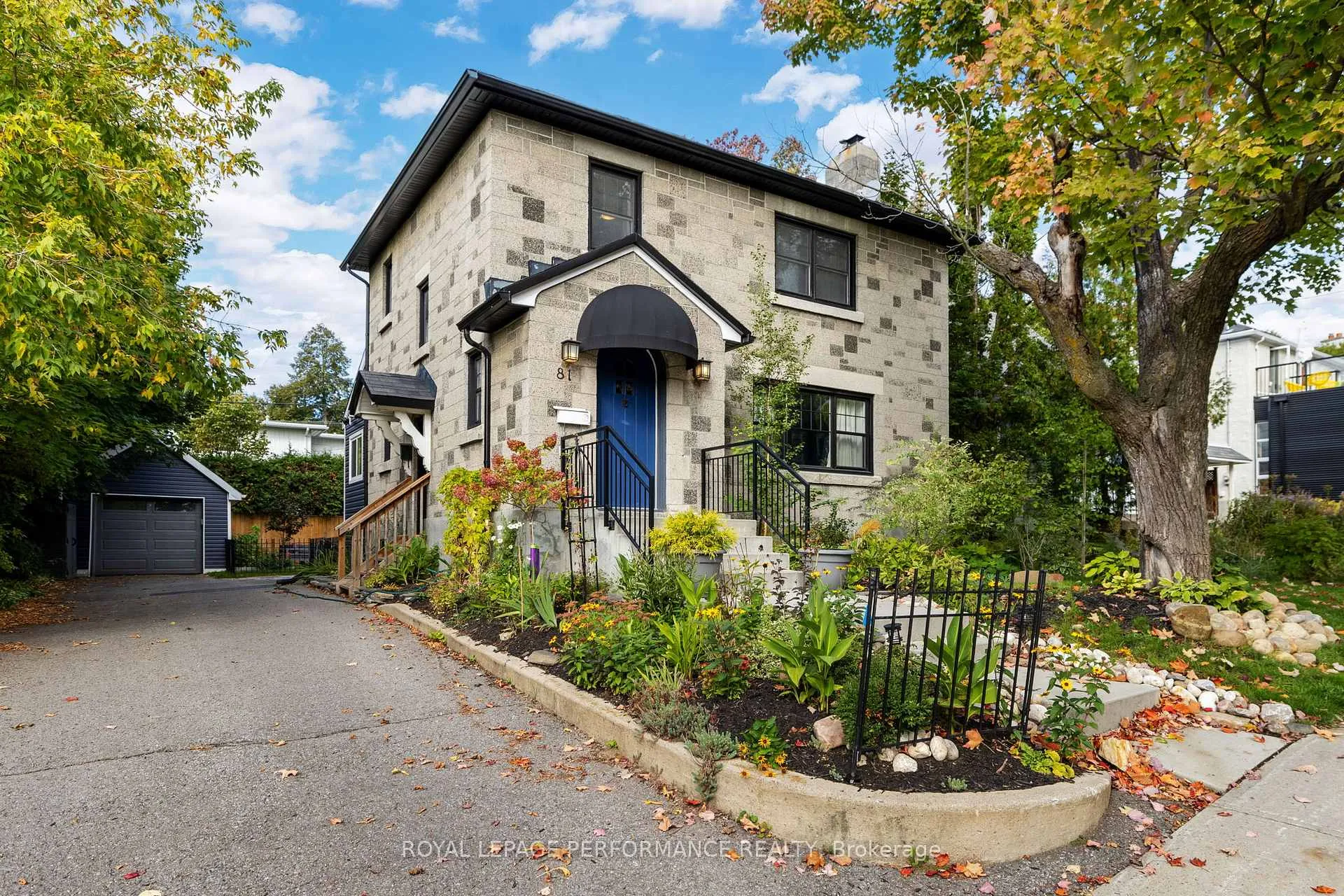 Photo 2 of 81 Ivy Crescent, Ottawa, Lindenlea — HOMEH