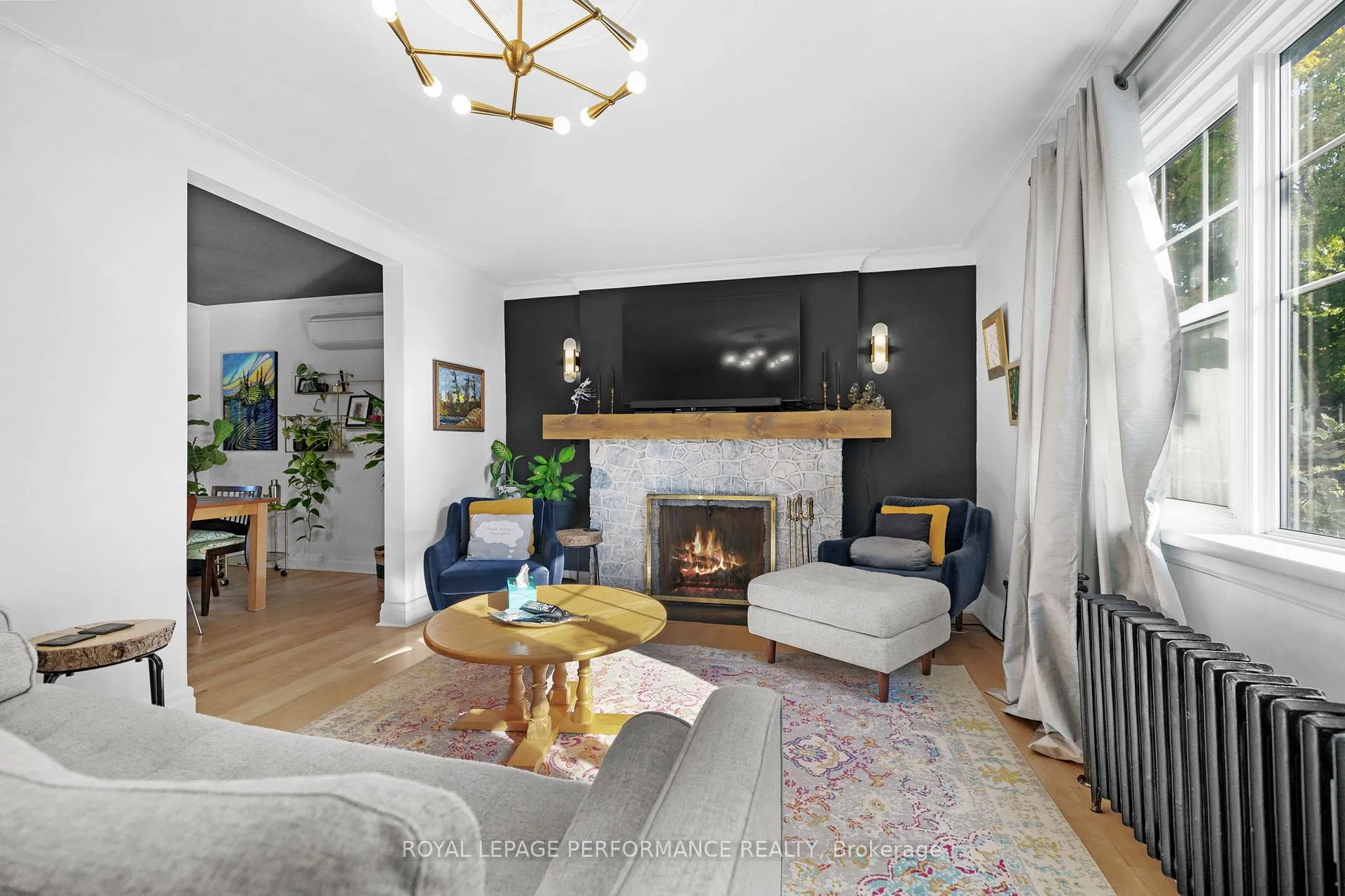 Photo 6 of 81 Ivy Crescent, Ottawa, Lindenlea — HOMEH